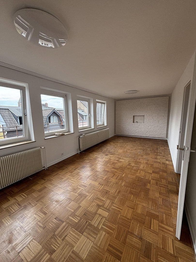 Prenájom bytu 2-izbový 62 m², Lothringer Str. 07-15, Oberhausen, Severné Porýnie - Westfálsko Prenájom bytu 2-izbový 62 m², Lothringer Str. 07-15, Oberhausen, Severné Porýnie - Westfálsko