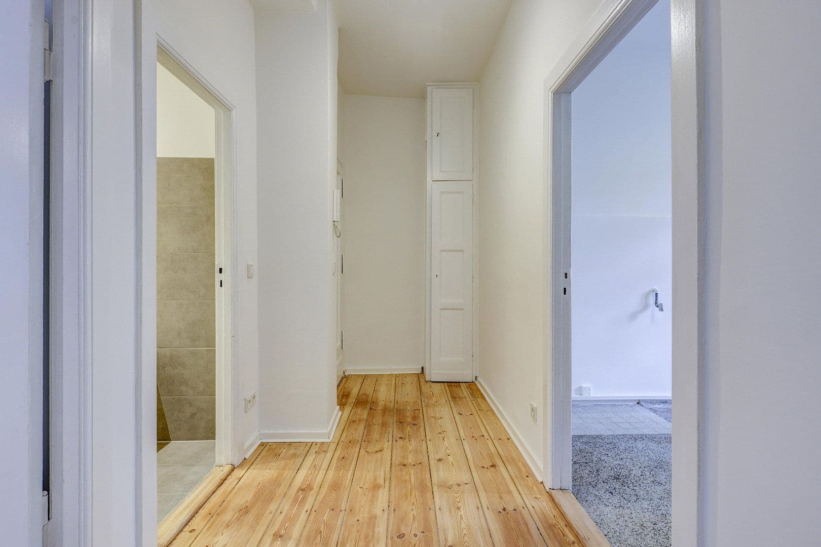 Predaj bytu 2-izbový 59 m², Berlin, Berlín Predaj bytu 2-izbový 59 m², Berlin, Berlín