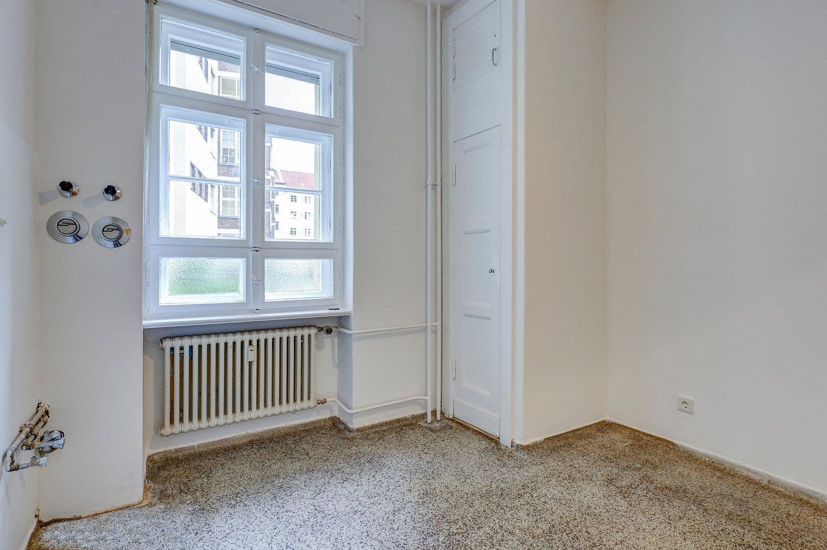 Predaj bytu 2-izbový 59 m², Berlin, Berlín Predaj bytu 2-izbový 59 m², Berlin, Berlín