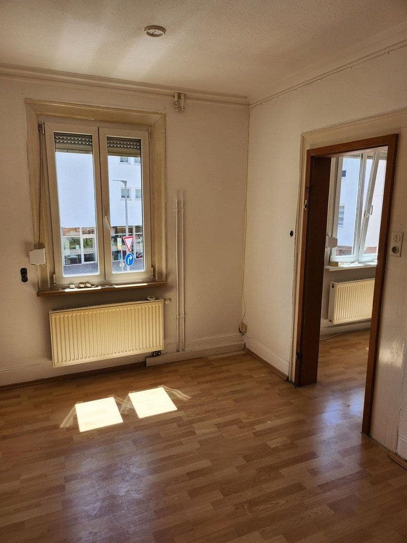 Prenájom bytu 4-izbový 92 m², Tösstrasse 2, Schramberg, Bádensko-Wurttembersko Prenájom bytu 4-izbový 92 m², Tösstrasse 2, Schramberg, Bádensko-Wurttembersko