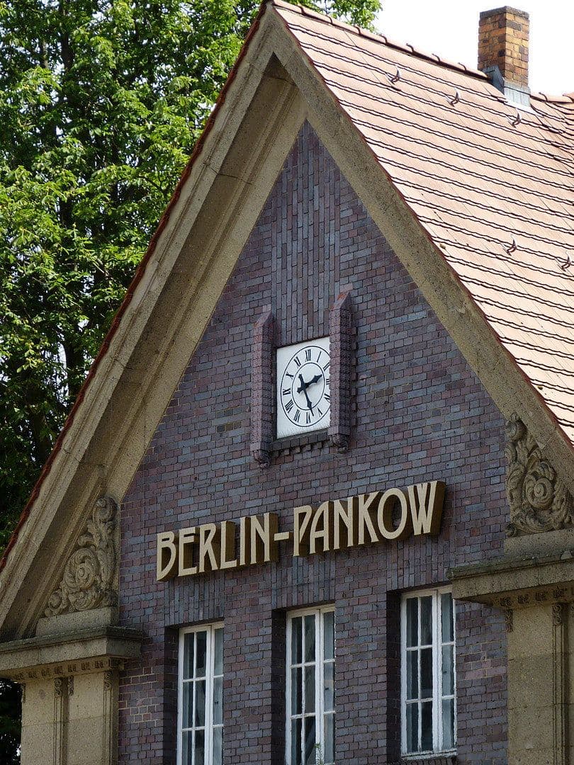 Prenájom bytu 2-izbový 58 m², Berlin, Berlín Prenájom bytu 2-izbový 58 m², Berlin, Berlín