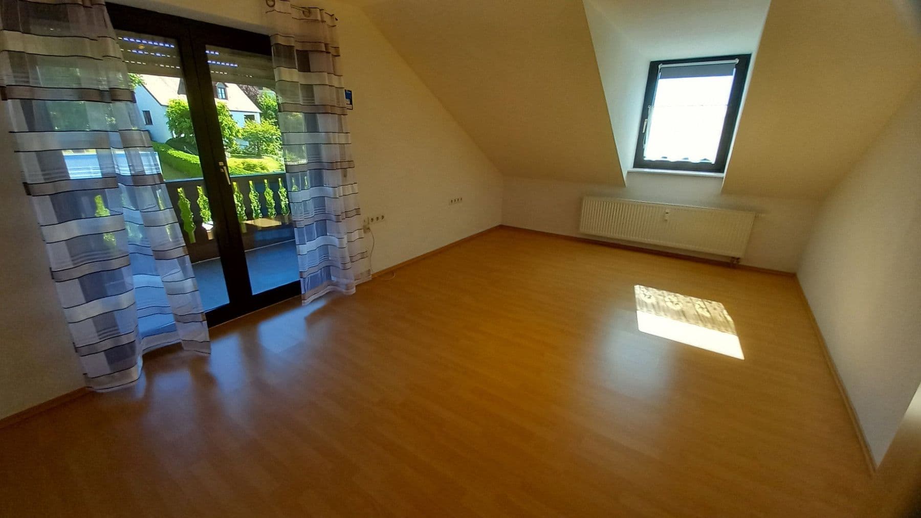 Prenájom bytu 2-izbový 60 m², Heidenheim, Bavorsko Prenájom bytu 2-izbový 60 m², Heidenheim, Bavorsko