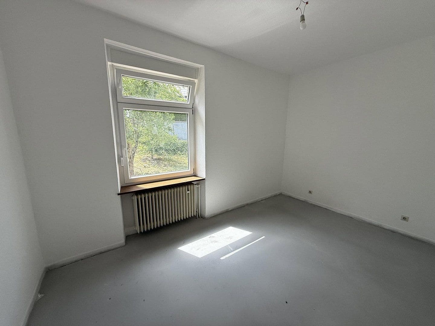 Predaj domu 262 m², pozemok 376 m², In der Märtschelt 8, Cochem, Porýnie-Falcko Predaj domu 262 m², pozemok 376 m², In der Märtschelt 8, Cochem, Porýnie-Falcko