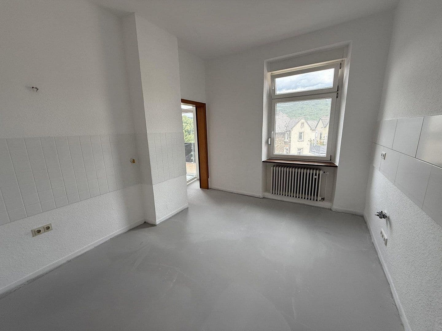 Predaj domu 262 m², pozemok 376 m², In der Märtschelt 8, Cochem, Porýnie-Falcko Predaj domu 262 m², pozemok 376 m², In der Märtschelt 8, Cochem, Porýnie-Falcko