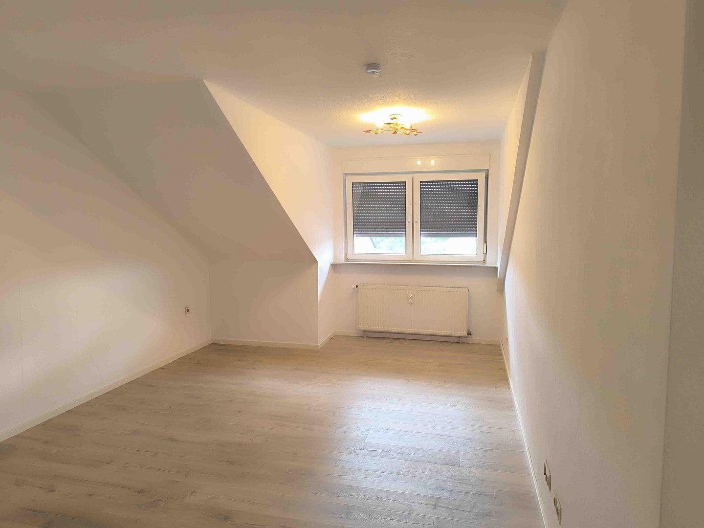 Prenájom bytu 3-izbový 75 m², Sudetenstraße 1, Klingenberg am Main, Bavorsko Prenájom bytu 3-izbový 75 m², Sudetenstraße 1, Klingenberg am Main, Bavorsko