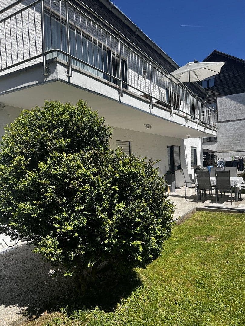 Predaj domu 275 m², pozemok 820 m², Idstein, Hesensko Predaj domu 275 m², pozemok 820 m², Idstein, Hesensko