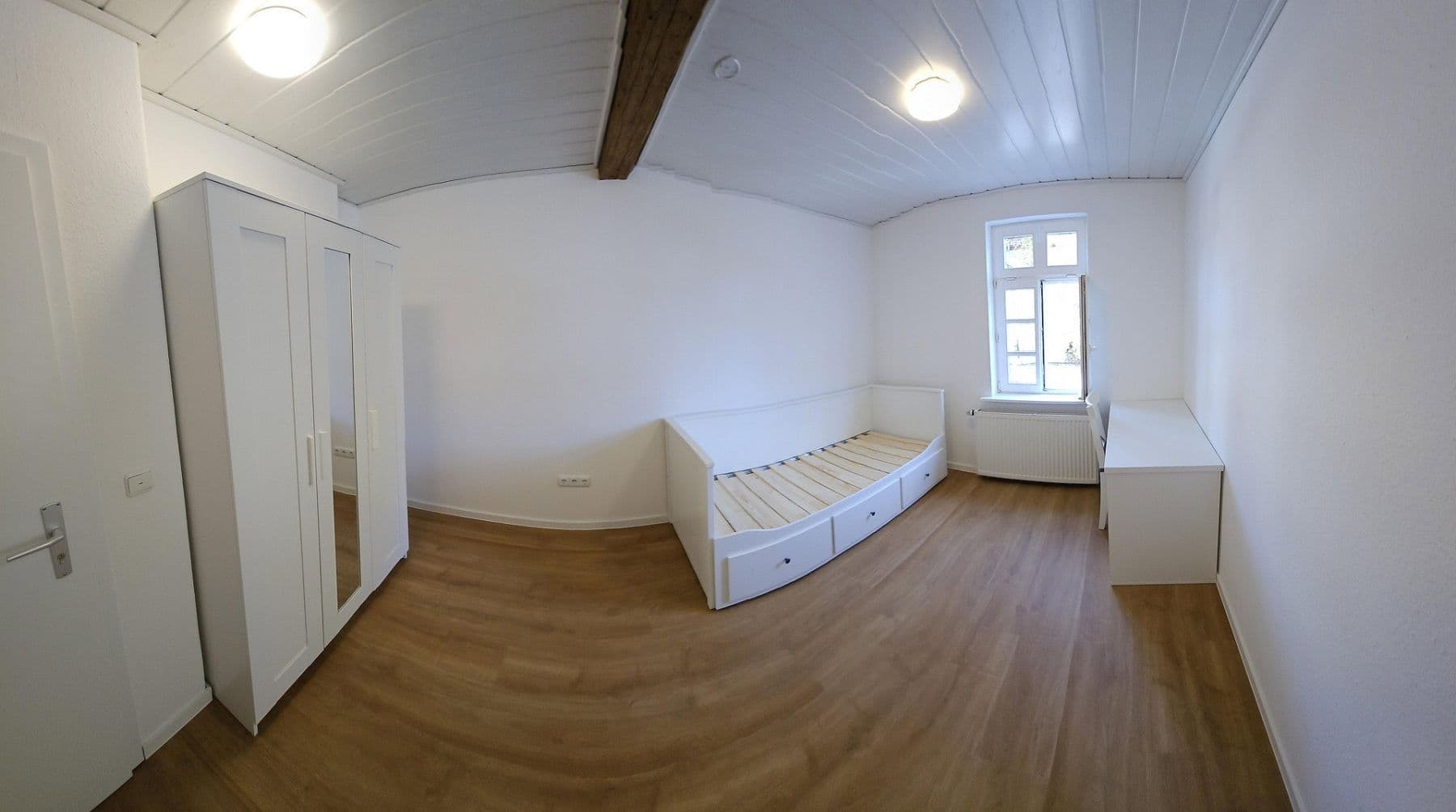 Prenájom bytu 14 m², Langen, Hesensko Prenájom bytu 14 m², Langen, Hesensko