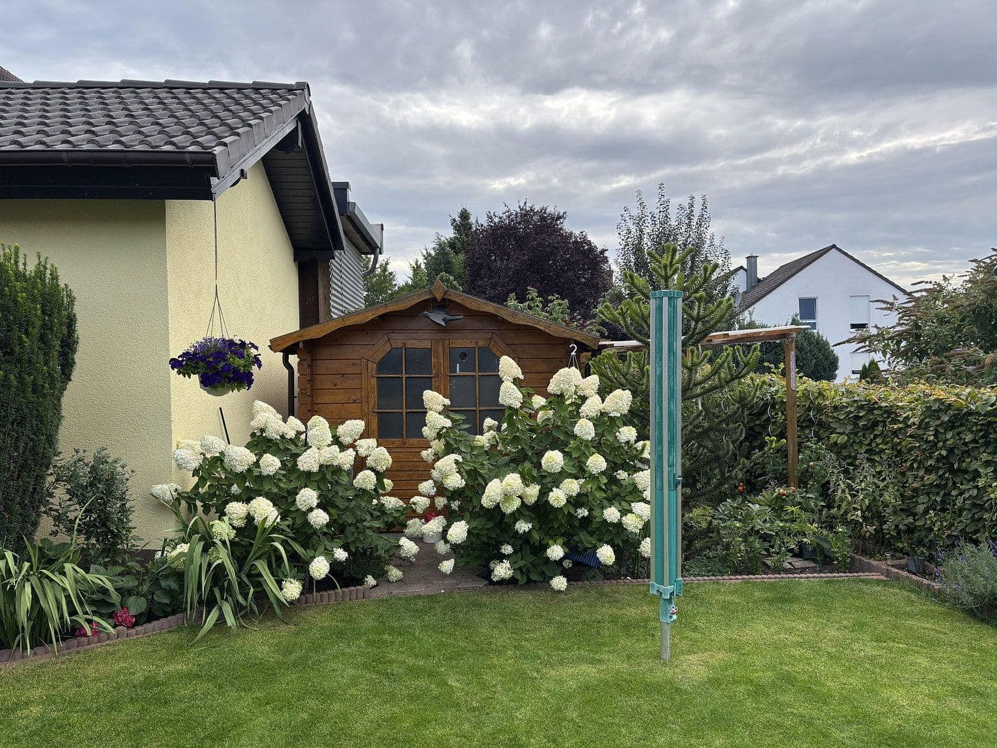 Predaj domu 235 m², pozemok 363 m², Dorsheim, Porýnie-Falcko Predaj domu 235 m², pozemok 363 m², Dorsheim, Porýnie-Falcko