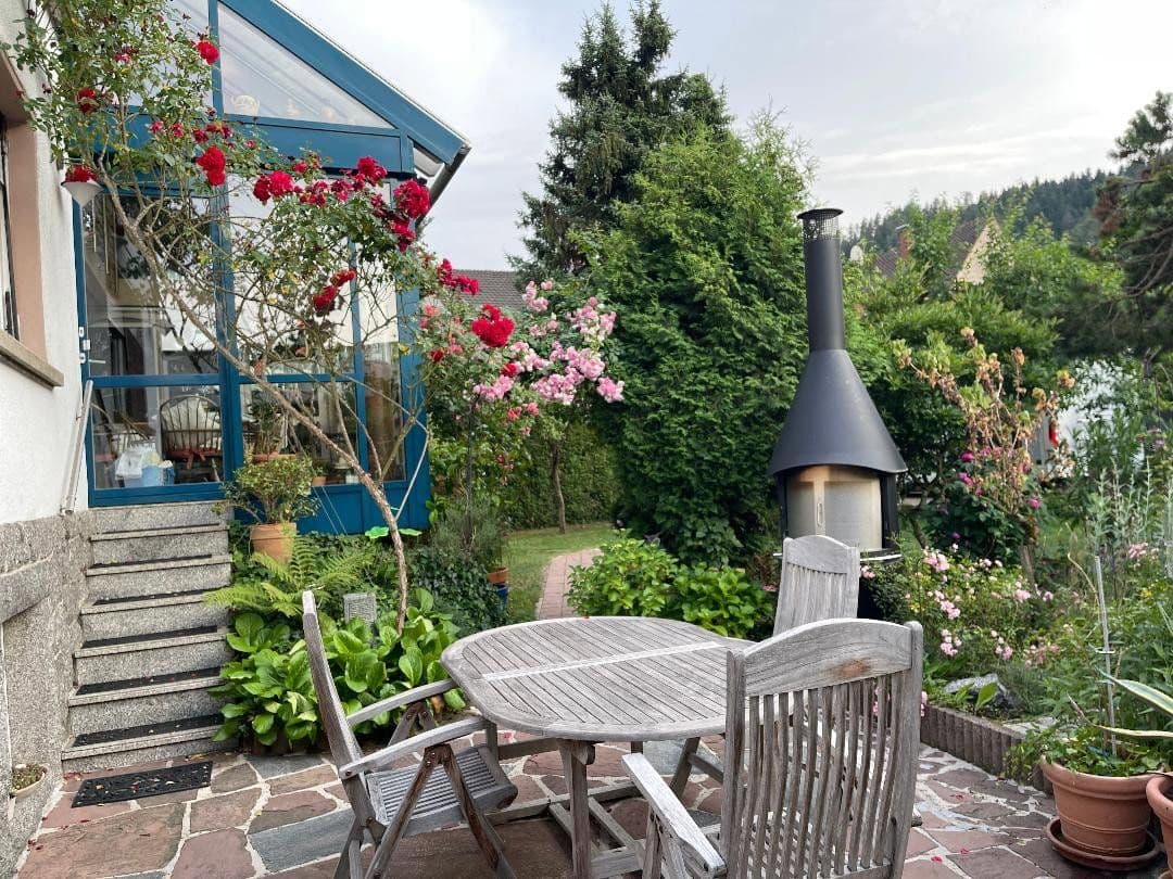 Predaj domu 200 m², pozemok 778 m², Hornberg, Bádensko-Wurttembersko Predaj domu 200 m², pozemok 778 m², Hornberg, Bádensko-Wurttembersko