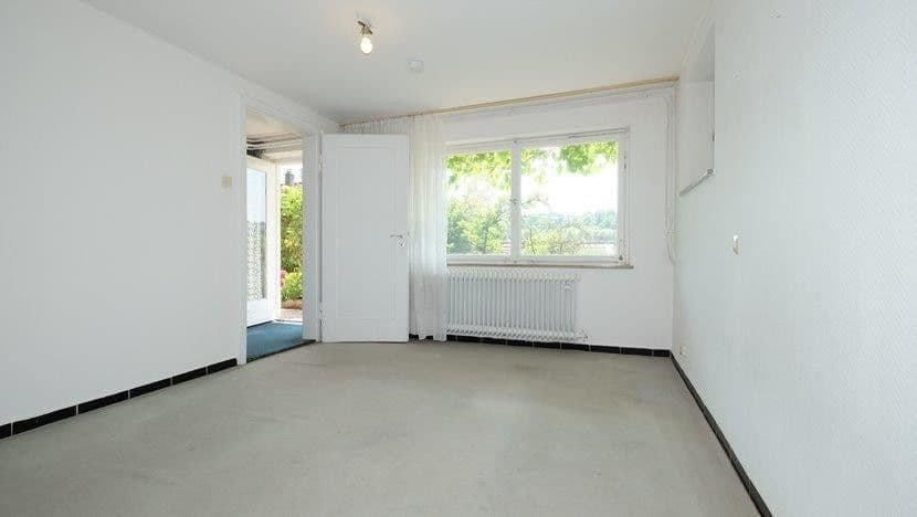 Predaj domu 125 m², pozemok 866 m², Obere Zeiselbergstraße 23, Schwäbisch Gmünd, Bádensko-Wurttembersko Predaj domu 125 m², pozemok 866 m², Obere Zeiselbergstraße 23, Schwäbisch Gmünd, Bádensko-Wurttembersko