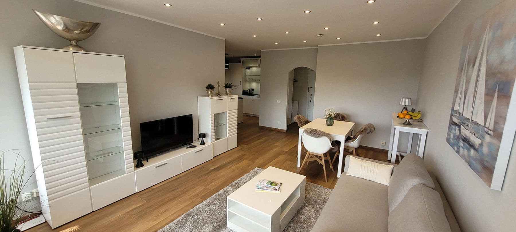 Prenájom bytu 2-izbový 65 m², Kiel, Šlezvicko-Holštajnsko Prenájom bytu 2-izbový 65 m², Kiel, Šlezvicko-Holštajnsko