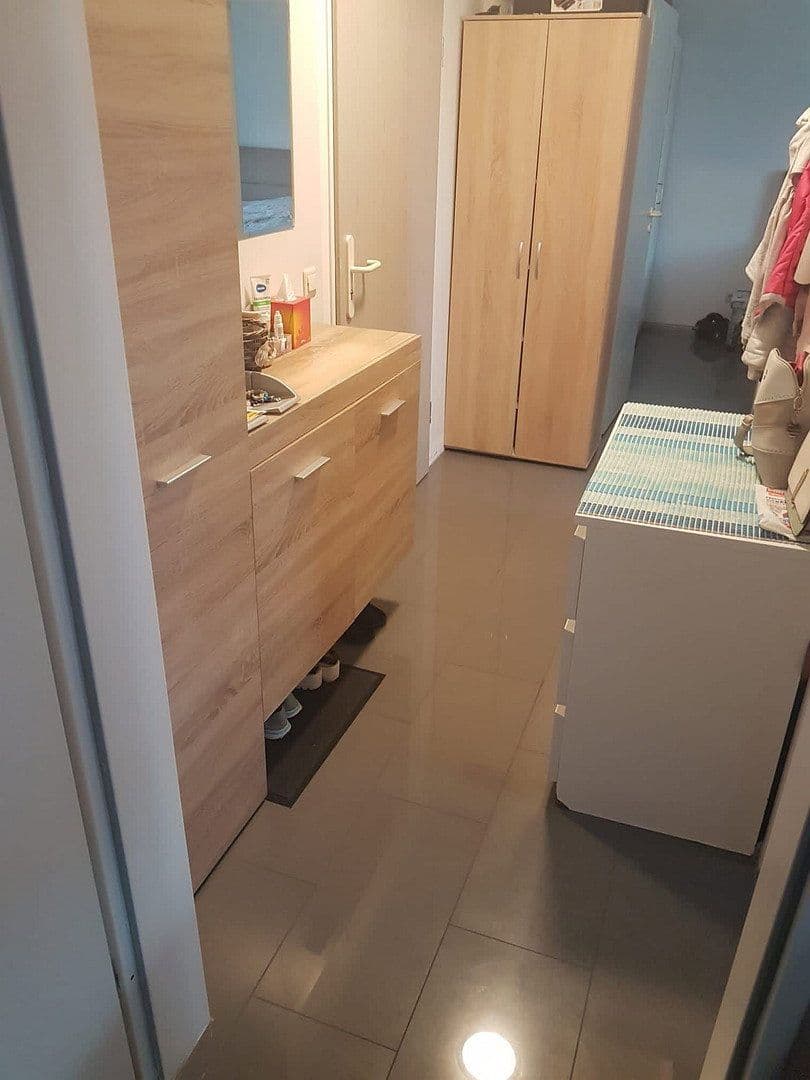 Prenájom bytu 2-izbový 47 m², Ingolstadt, Bavorsko Prenájom bytu 2-izbový 47 m², Ingolstadt, Bavorsko