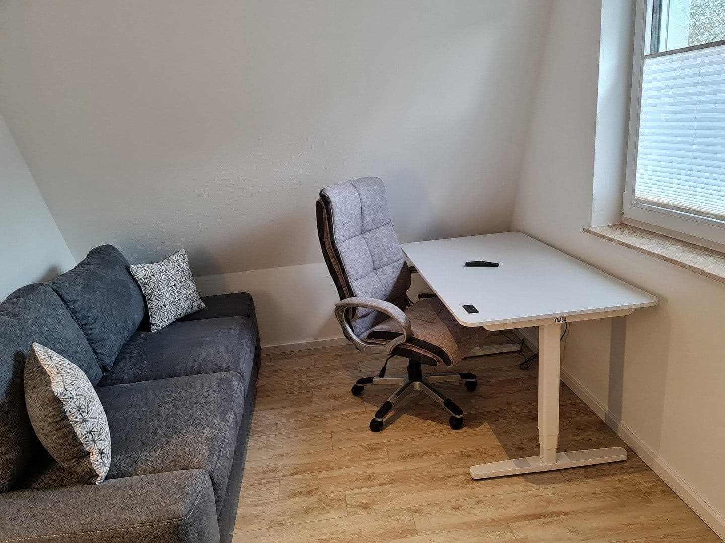 Prenájom bytu 3-izbový 75 m², Farmersteg 10, Hoppegarten, Brandenbursko Prenájom bytu 3-izbový 75 m², Farmersteg 10, Hoppegarten, Brandenbursko
