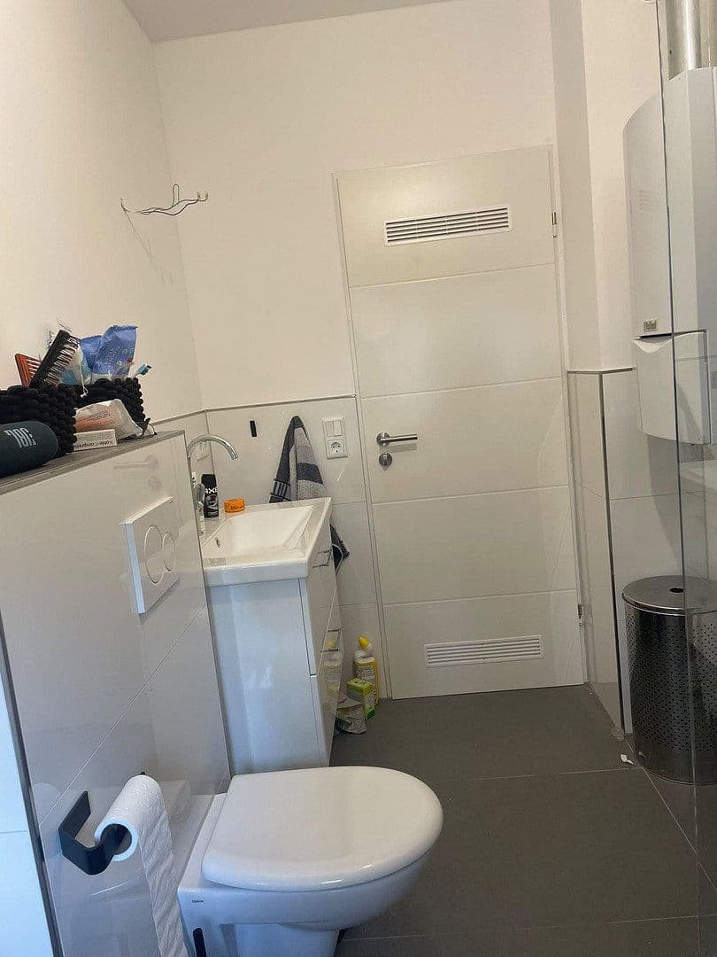 Prenájom bytu 3-izbový 79 m², Remscheid, Severné Porýnie - Westfálsko Prenájom bytu 3-izbový 79 m², Remscheid, Severné Porýnie - Westfálsko