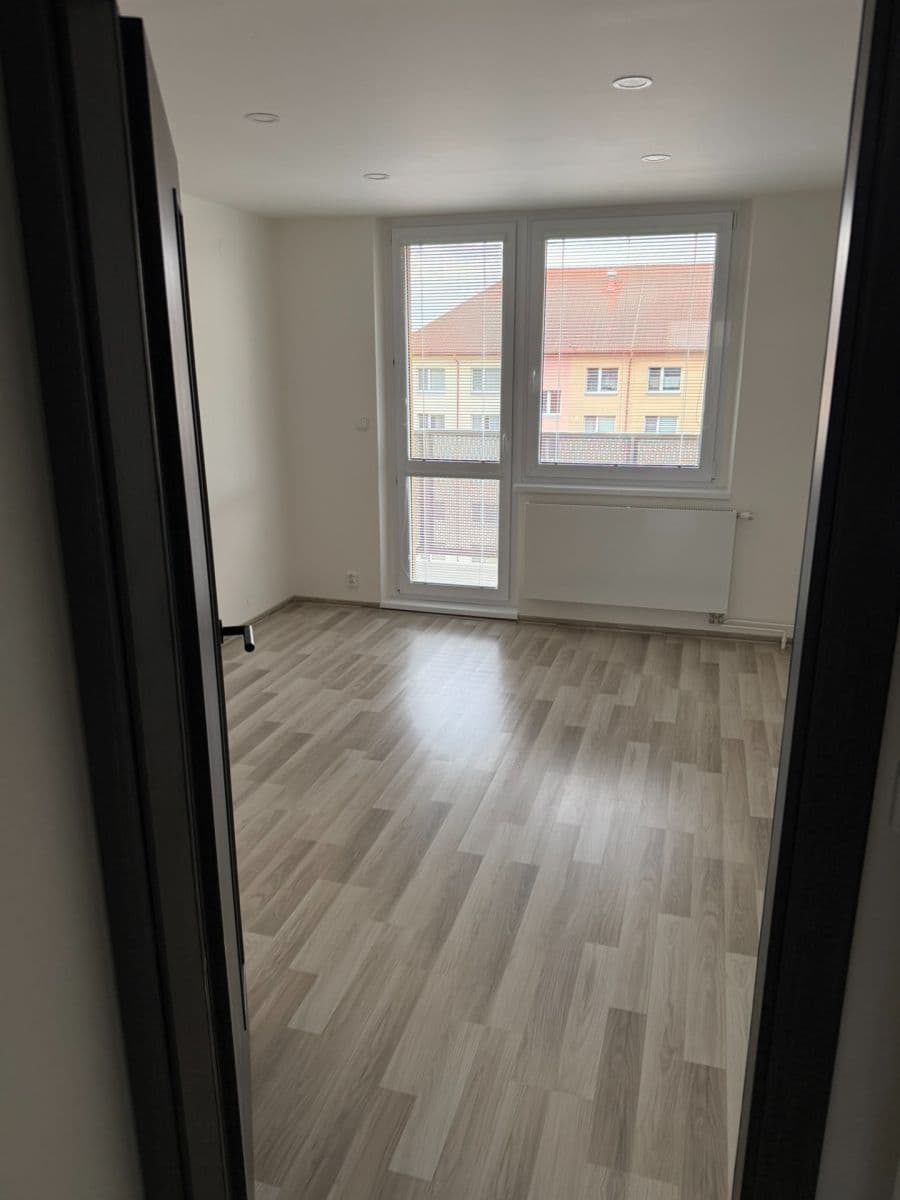 Predaj bytu 3-izbový 60 m², Brandlova, Hodonín, Jihomoravský kraj Predaj bytu 3-izbový 60 m², Brandlova, Hodonín, Jihomoravský kraj