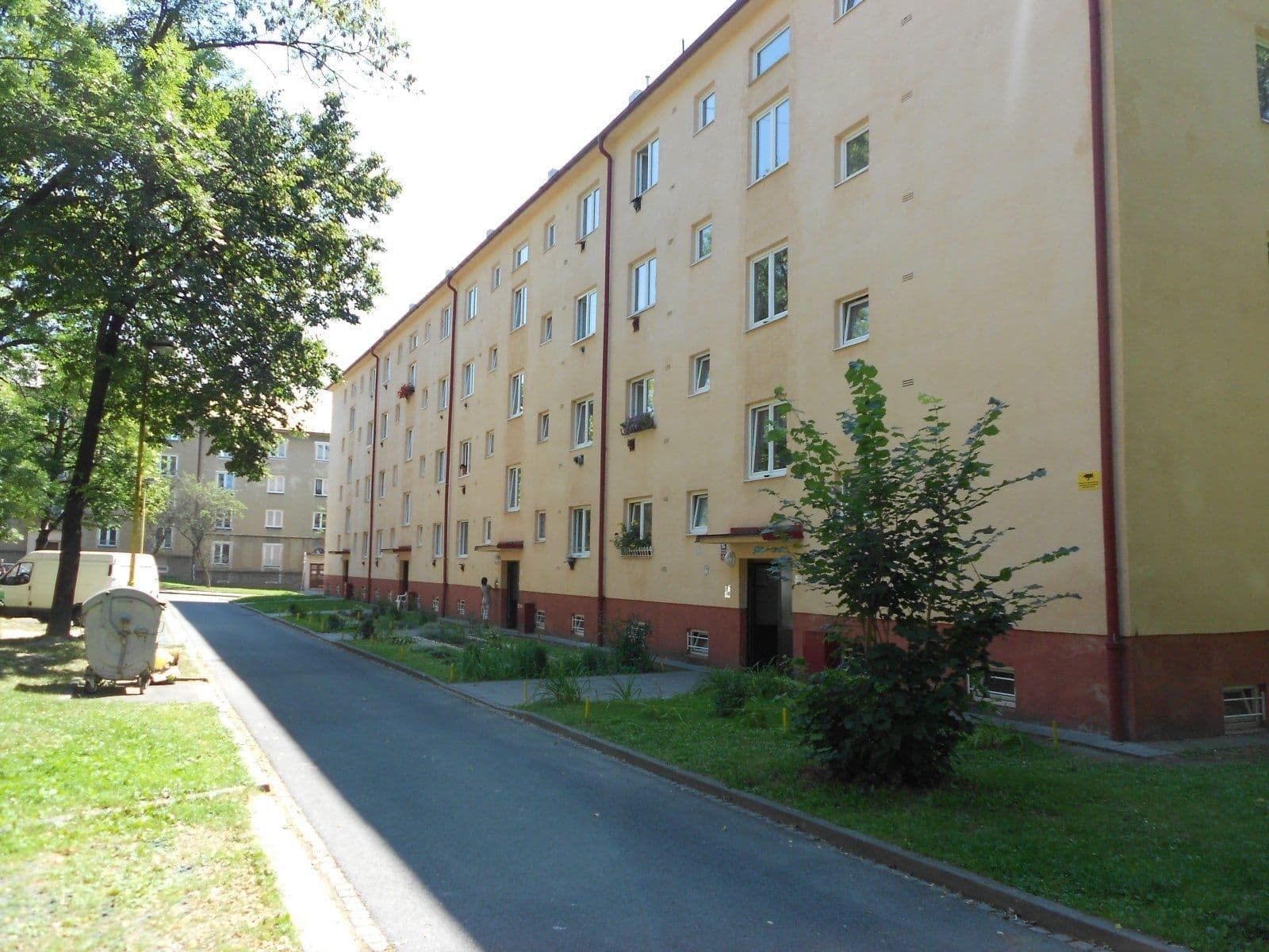 Prenájom bytu 2-izbový 48 m², Jarošova, Havířov, Moravskoslezský kraj Prenájom bytu 2-izbový 48 m², Jarošova, Havířov, Moravskoslezský kraj