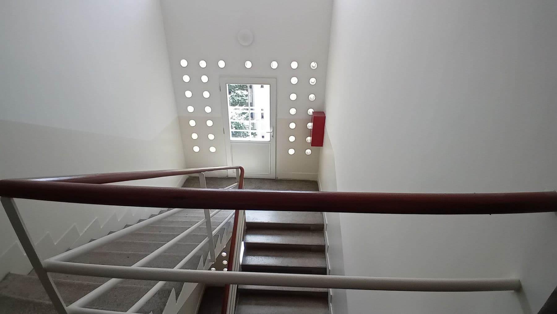 Prenájom nebytového priestoru 37 m², Žerotínova, Praha, Praha Prenájom nebytového priestoru 37 m², Žerotínova, Praha, Praha