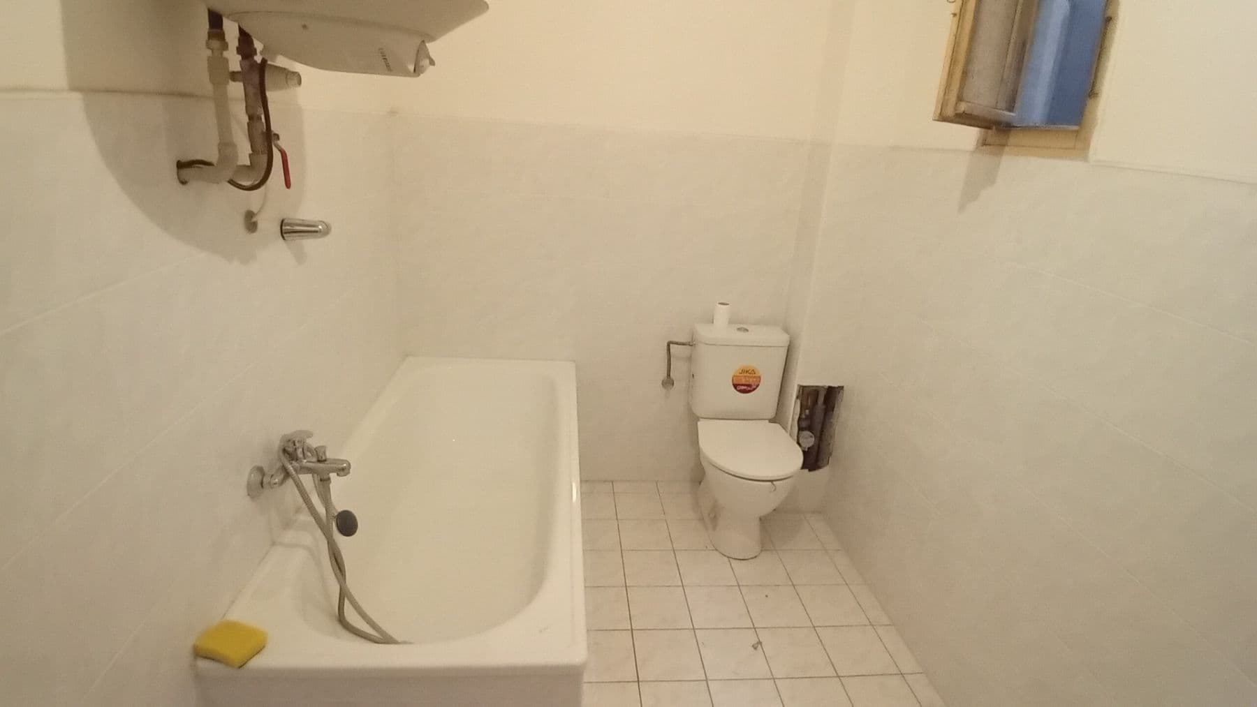 Prenájom nebytového priestoru 37 m², Žerotínova, Praha, Praha Prenájom nebytového priestoru 37 m², Žerotínova, Praha, Praha