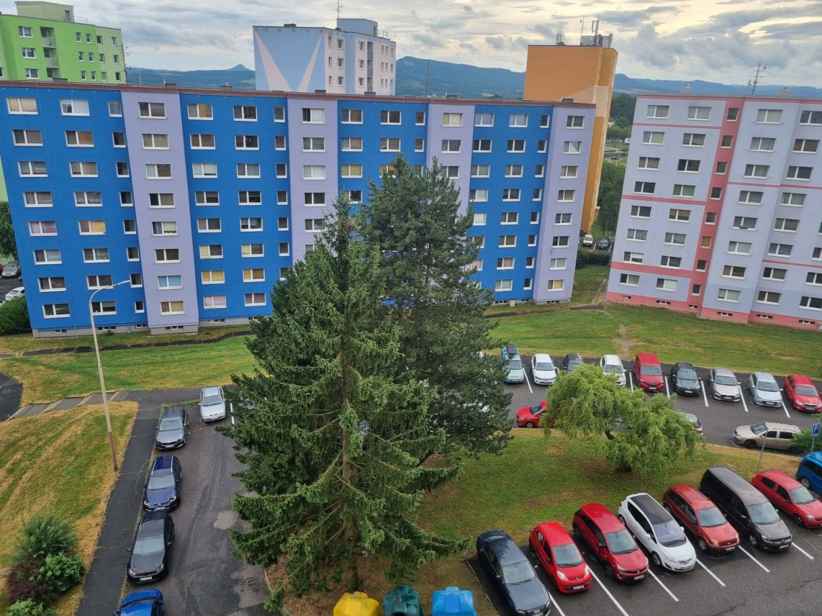 Prenájom bytu 3-izbový 70 m², Jihlavská, Česká Lípa, Liberecký kraj Prenájom bytu 3-izbový 70 m², Jihlavská, Česká Lípa, Liberecký kraj