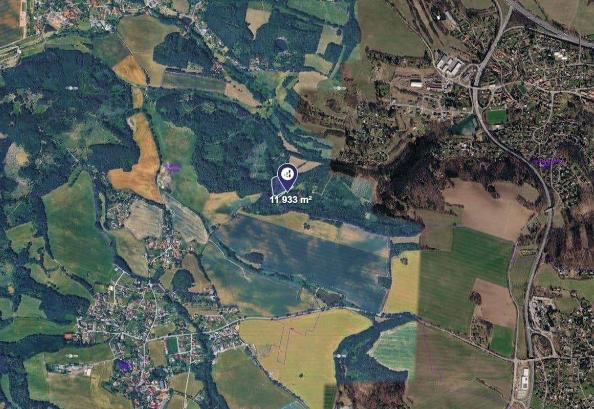 Predaj pozemku 11.933 m², Mirošovice, Středočeský kraj Predaj pozemku 11.933 m², Mirošovice, Středočeský kraj