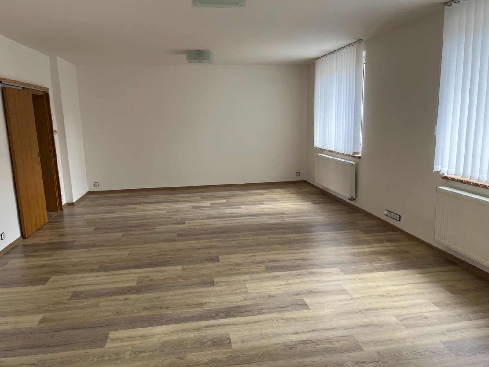 Prenájom domu 180 m², pozemok 800 m², Kazaňská, Praha, Praha Prenájom domu 180 m², pozemok 800 m², Kazaňská, Praha, Praha