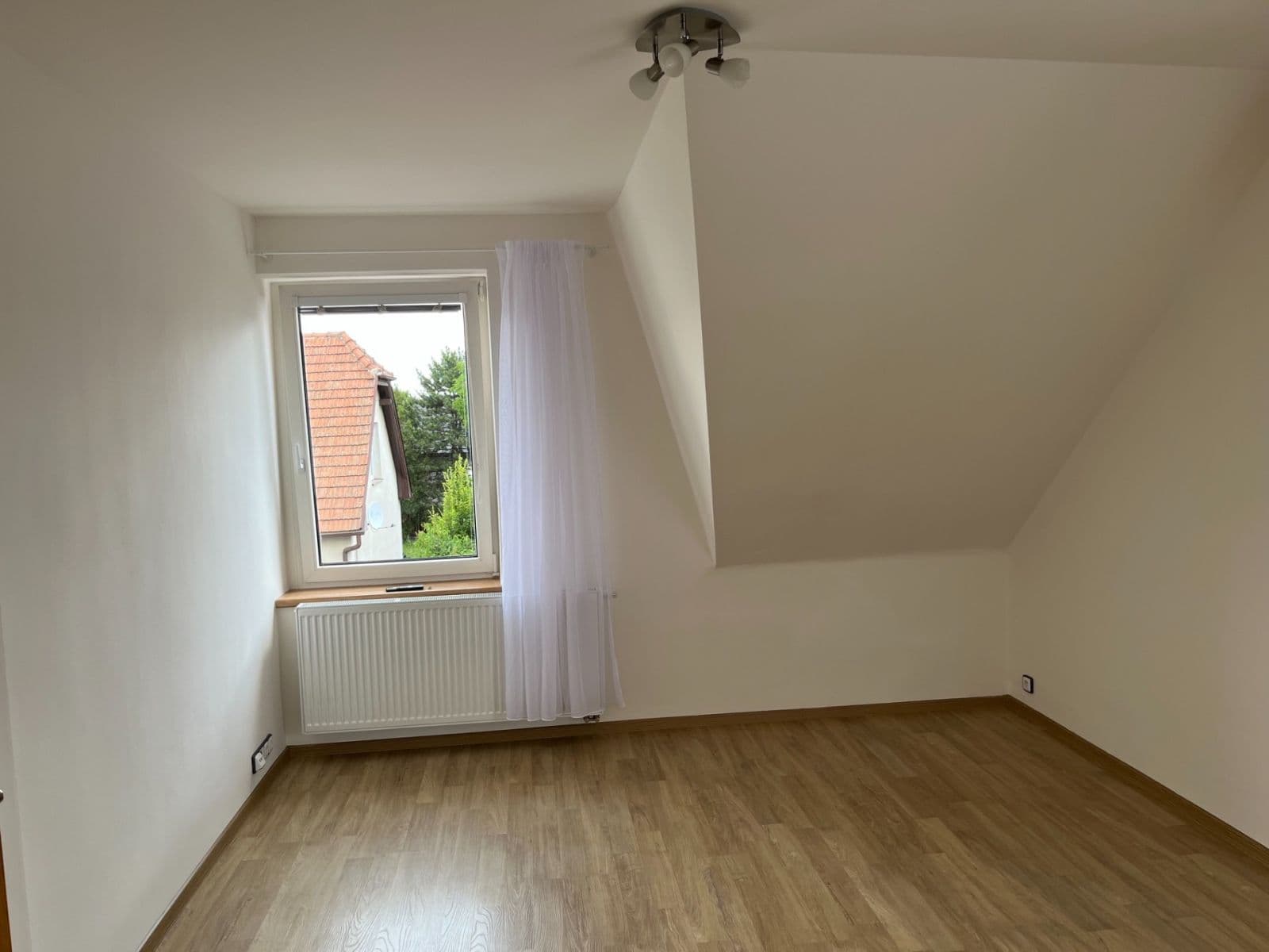 Prenájom domu 180 m², pozemok 800 m², Kazaňská, Praha, Praha Prenájom domu 180 m², pozemok 800 m², Kazaňská, Praha, Praha