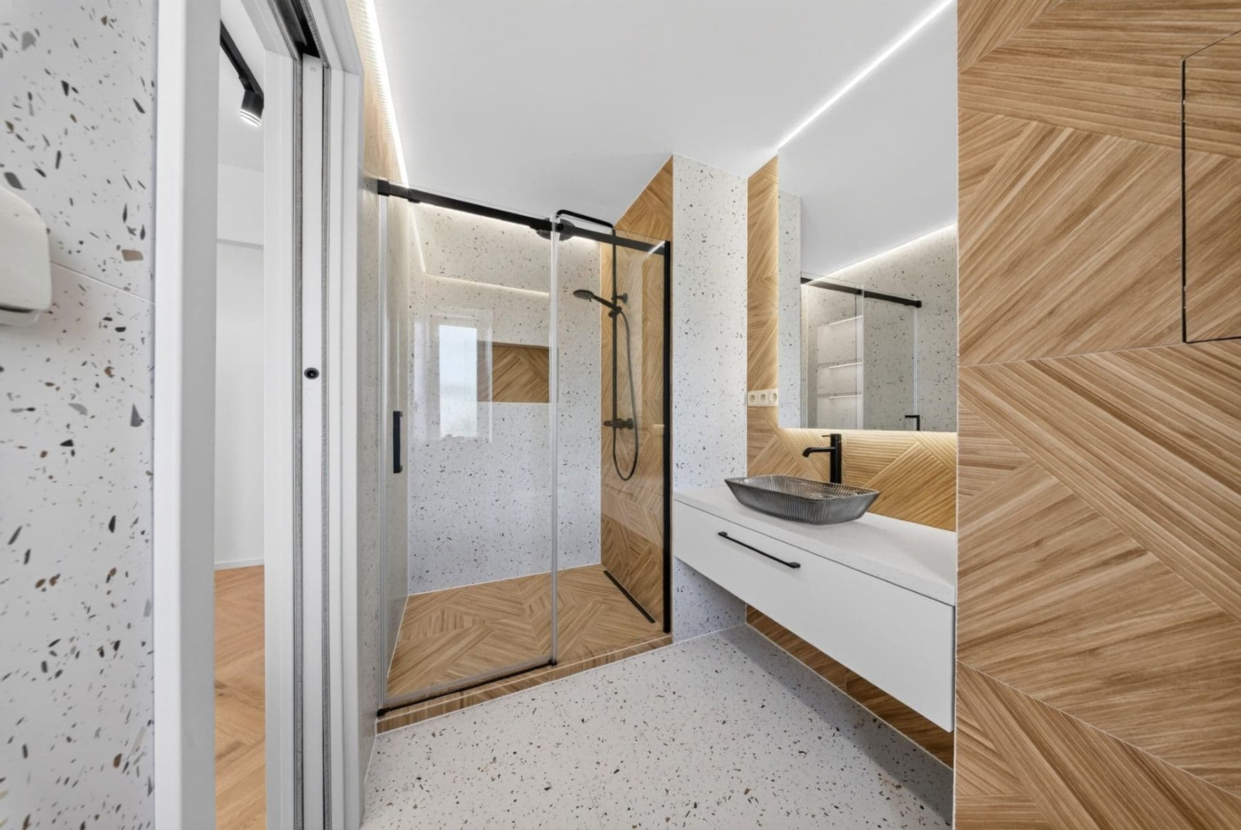 Predaj bytu 4-izbový 72 m², Husitská, Hranice, Olomoucký kraj Predaj bytu 4-izbový 72 m², Husitská, Hranice, Olomoucký kraj