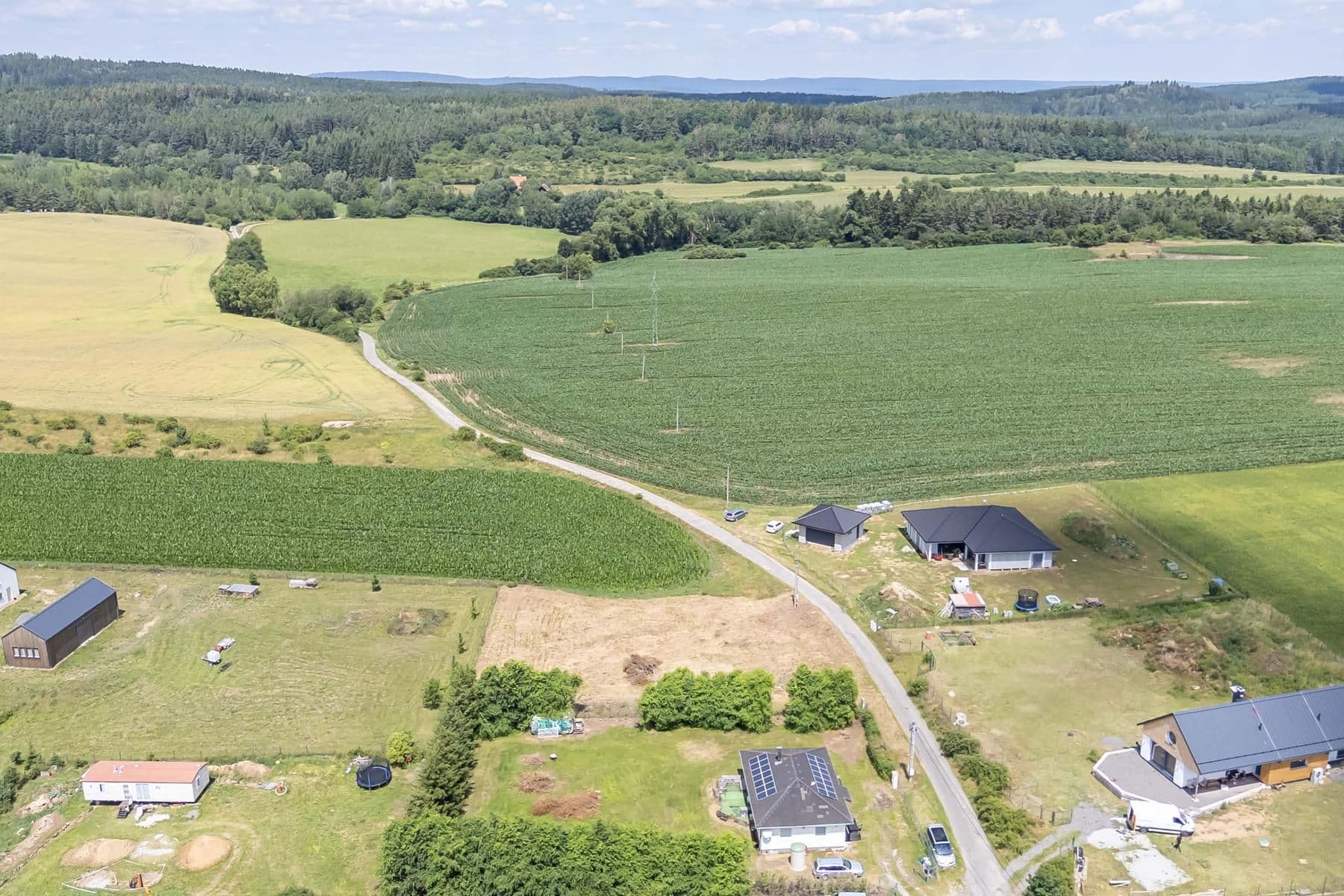 Predaj pozemku 1.449 m², Milín, Středočeský kraj Predaj pozemku 1.449 m², Milín, Středočeský kraj