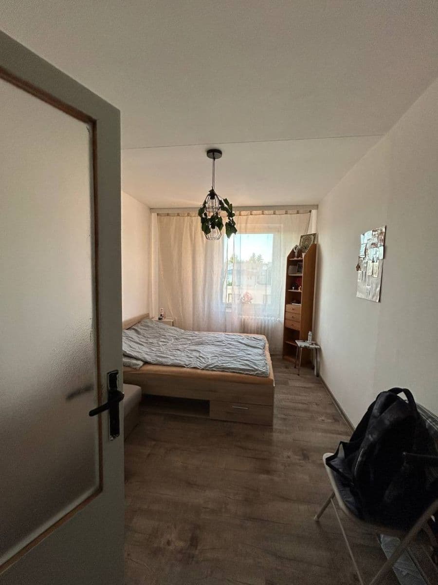 Prenájom bytu 2-izbový 60 m², Údolní, Praha, Praha Prenájom bytu 2-izbový 60 m², Údolní, Praha, Praha