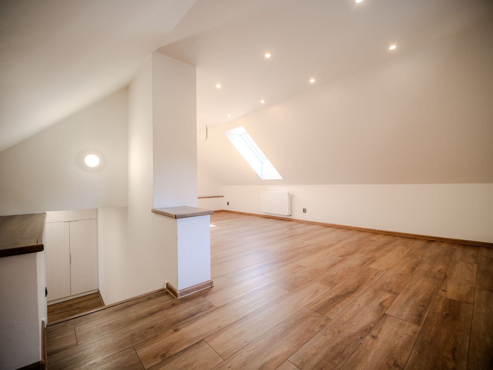 Predaj domu 138 m², pozemok 197 m², Dlouhomilov, Olomoucký kraj Predaj domu 138 m², pozemok 197 m², Dlouhomilov, Olomoucký kraj