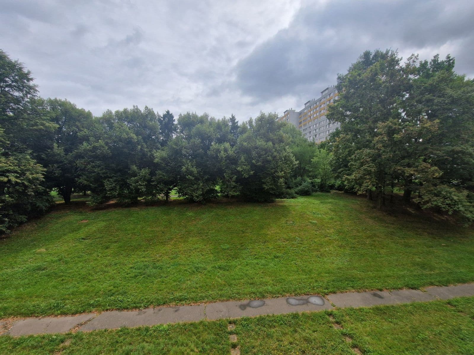 Prenájom bytu 1-izbový 40 m², Hlivická, Praha, Praha Prenájom bytu 1-izbový 40 m², Hlivická, Praha, Praha