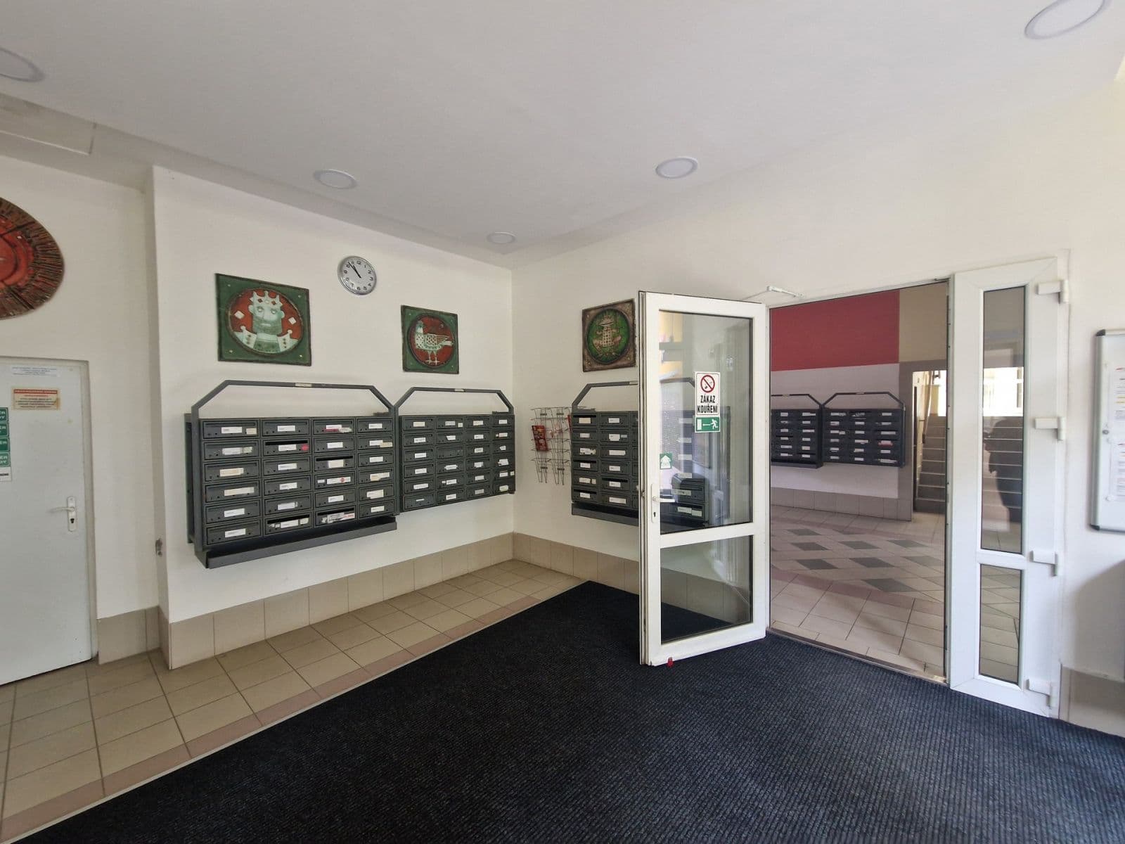 Prenájom bytu 1-izbový 40 m², Hlivická, Praha, Praha Prenájom bytu 1-izbový 40 m², Hlivická, Praha, Praha