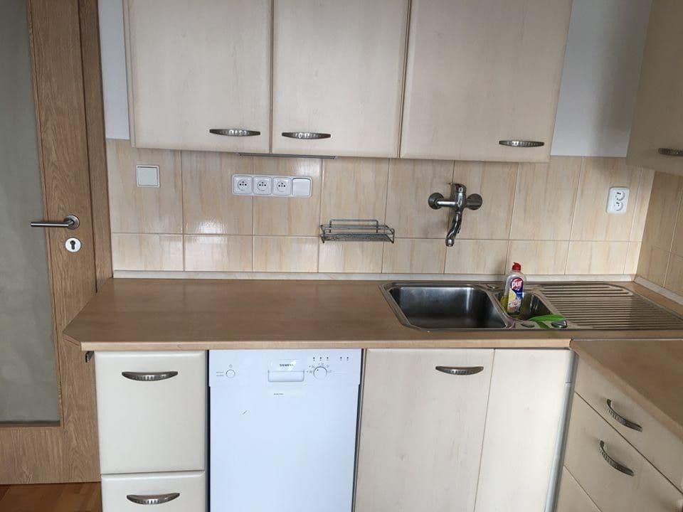 Prenájom bytu Garsoniéra 40 m², Plamínkové, Praha, Praha Prenájom bytu Garsoniéra 40 m², Plamínkové, Praha, Praha