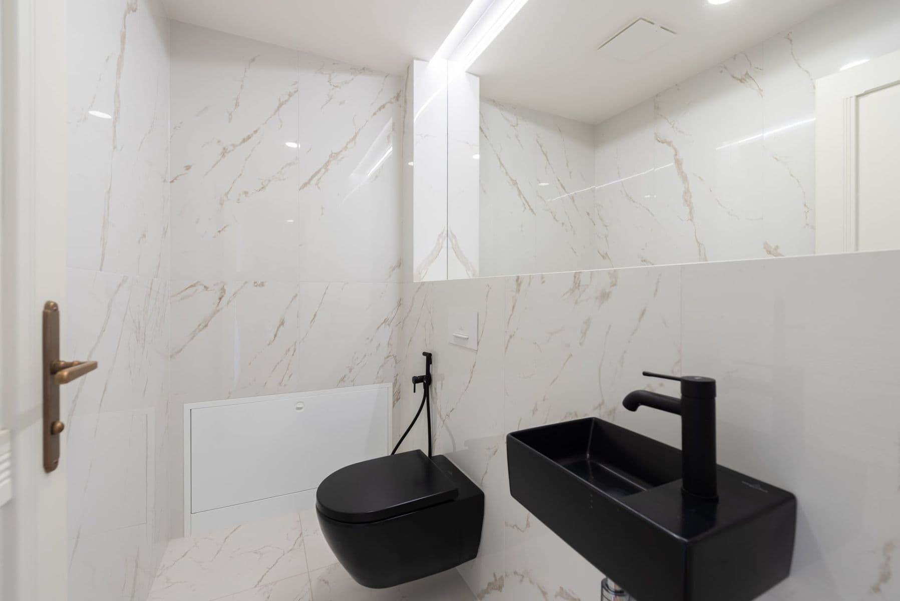 Predaj bytu 2-izbový 56 m², Polská, Praha, Praha Predaj bytu 2-izbový 56 m², Polská, Praha, Praha