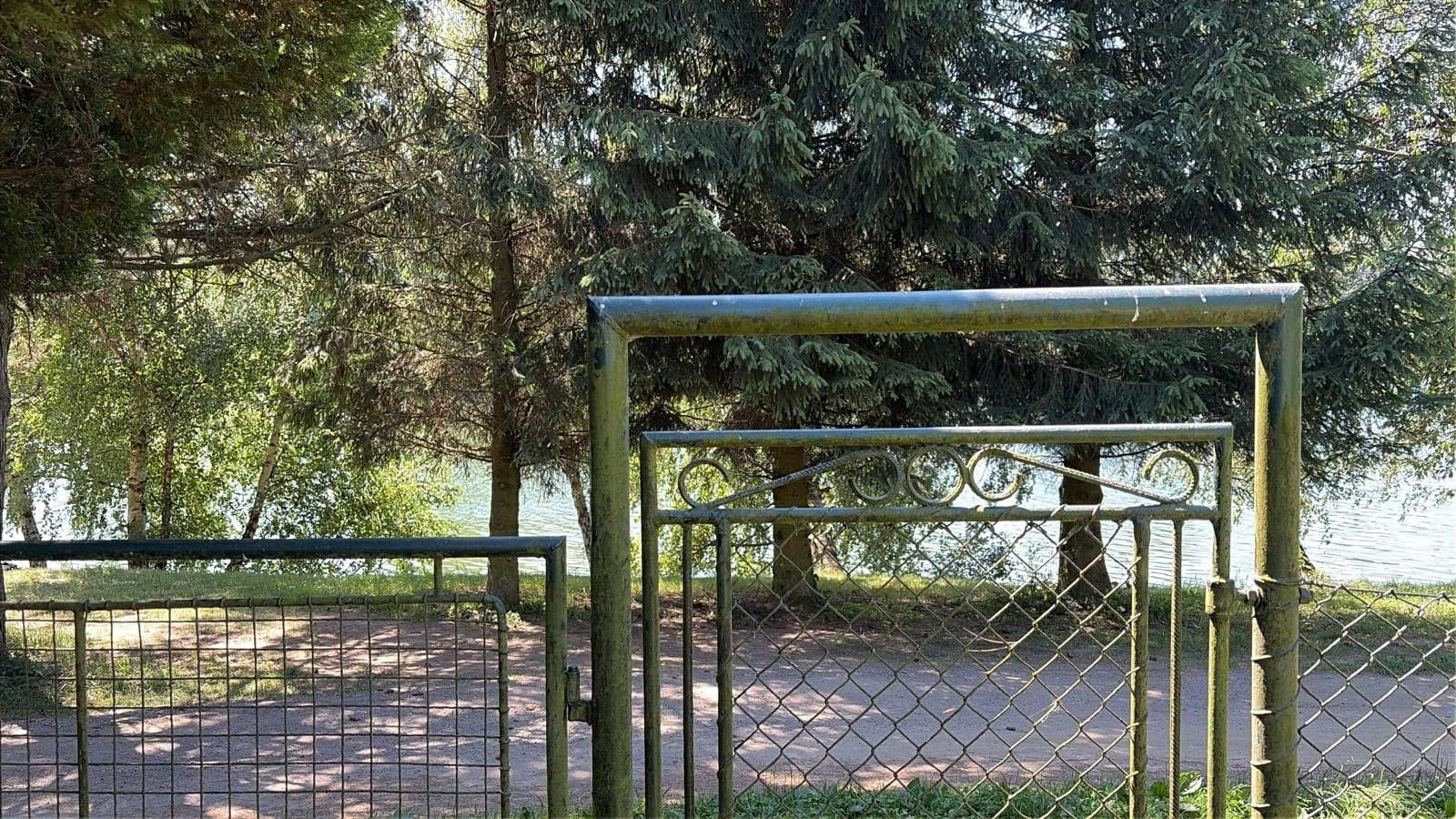 Predaj rekreačného objektu 38 m², pozemok 640 m², Chotěboř, Kraj Vysočina Predaj rekreačného objektu 38 m², pozemok 640 m², Chotěboř, Kraj Vysočina