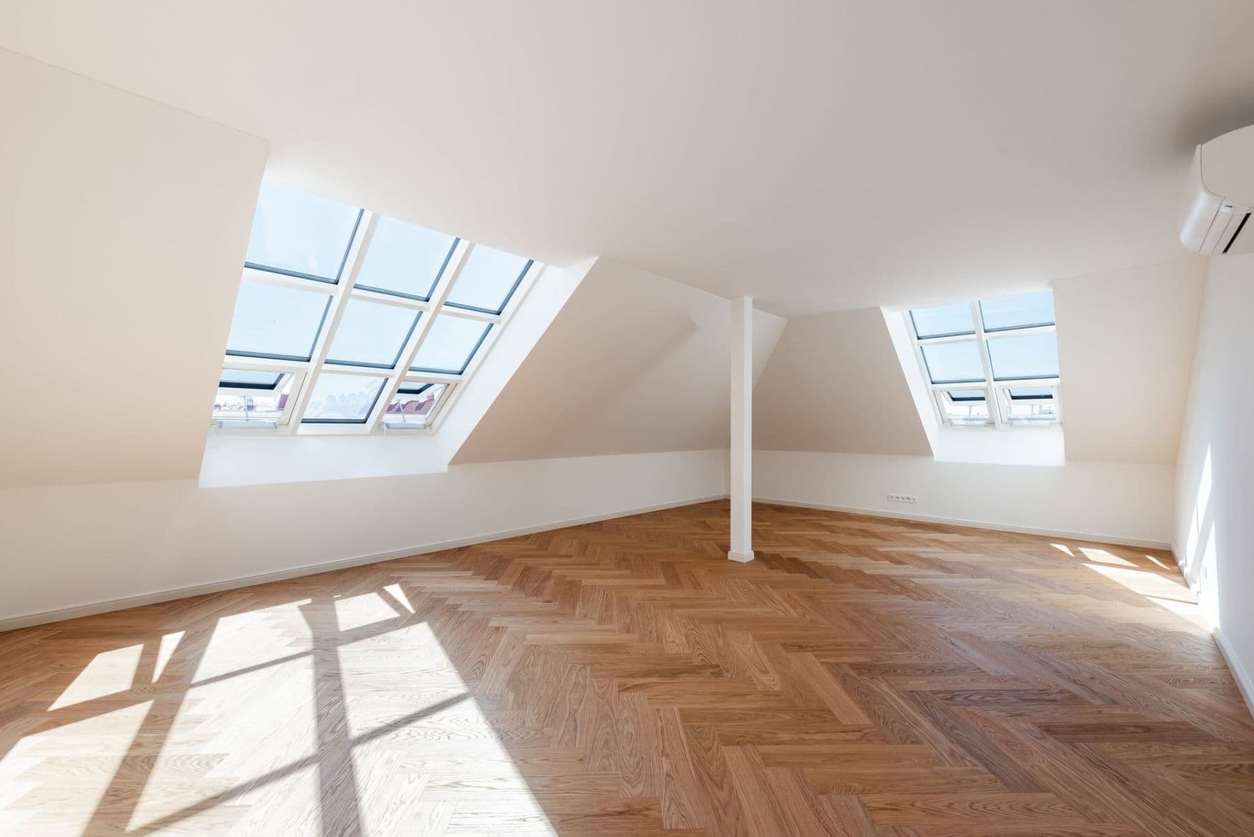Predaj bytu 2-izbový 109 m², Polská, Praha, Praha Predaj bytu 2-izbový 109 m², Polská, Praha, Praha