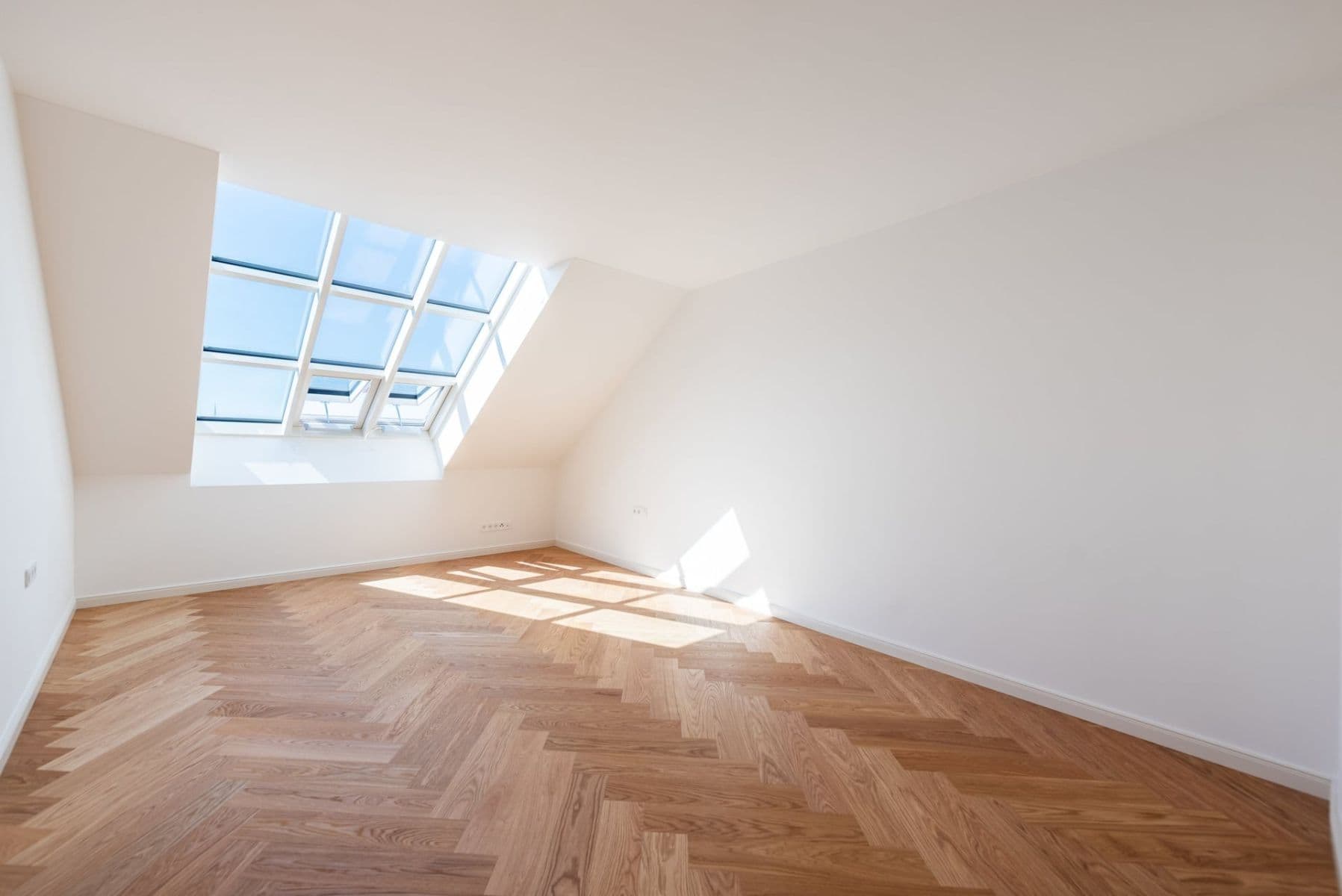Predaj bytu 2-izbový 109 m², Polská, Praha, Praha Predaj bytu 2-izbový 109 m², Polská, Praha, Praha