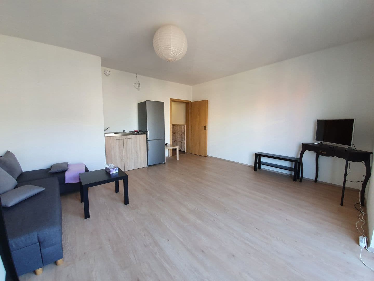 Prenájom bytu 32 m², Ječná, Hostivice, Středočeský kraj Prenájom bytu 32 m², Ječná, Hostivice, Středočeský kraj