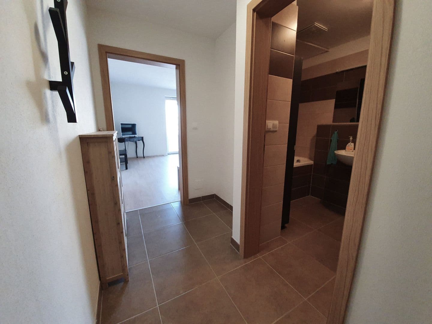 Prenájom bytu 32 m², Ječná, Hostivice, Středočeský kraj Prenájom bytu 32 m², Ječná, Hostivice, Středočeský kraj