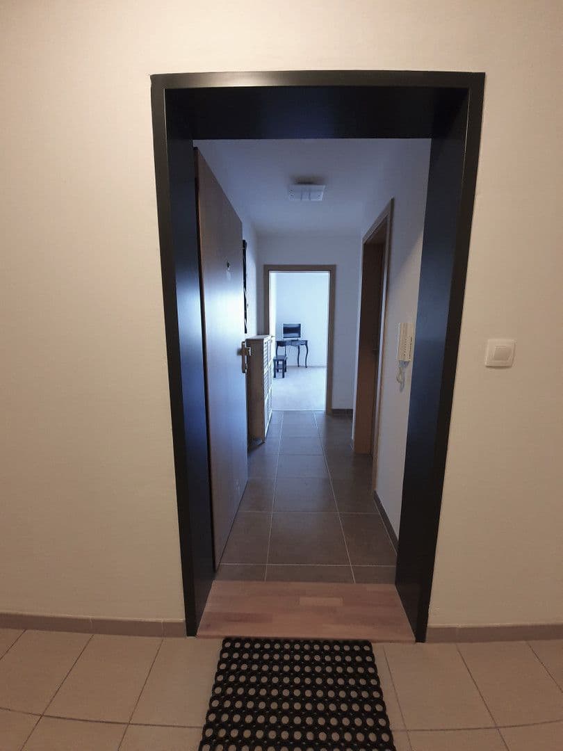 Prenájom bytu 32 m², Ječná, Hostivice, Středočeský kraj Prenájom bytu 32 m², Ječná, Hostivice, Středočeský kraj