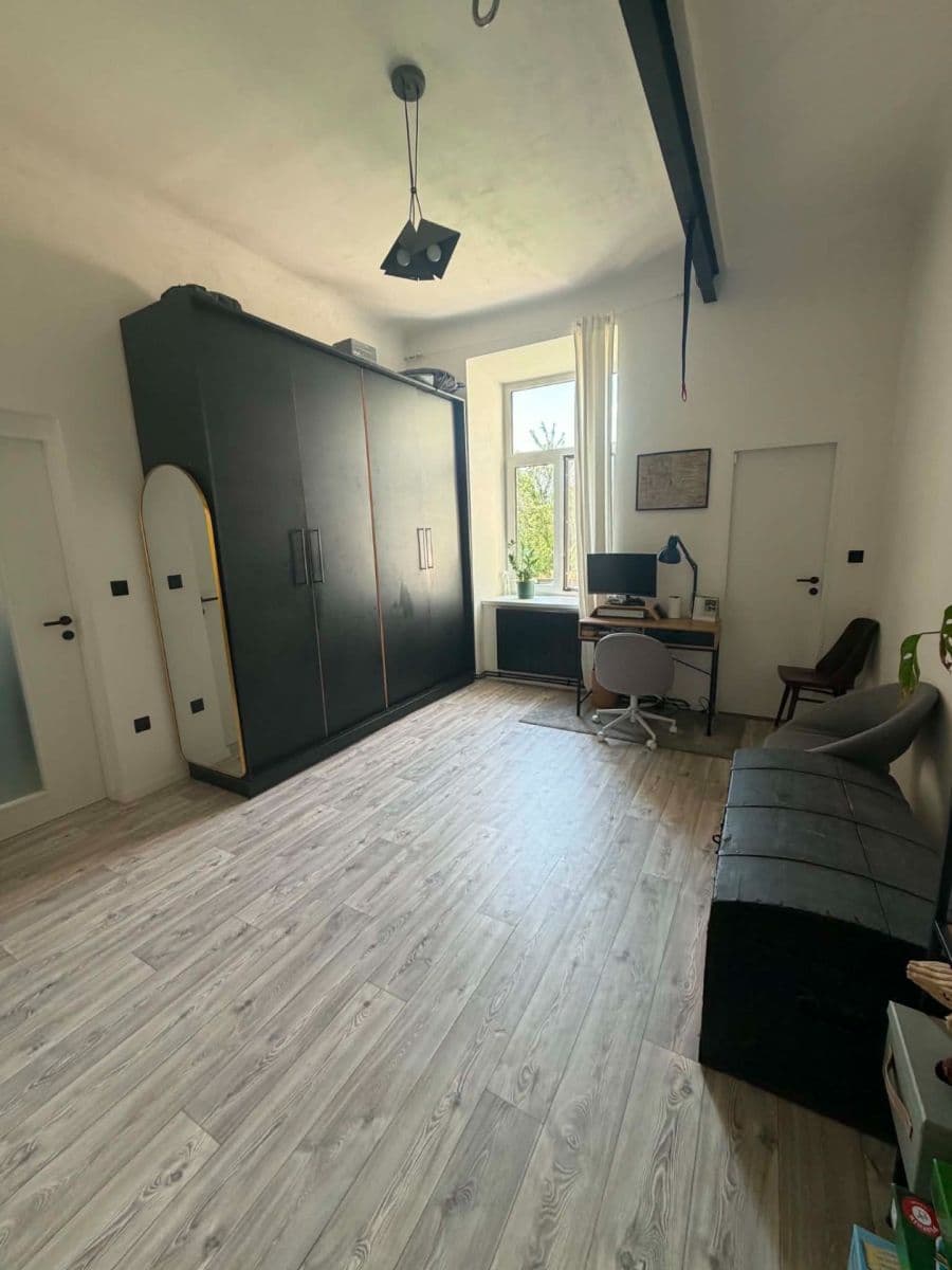 Predaj bytu 3-izbový 87 m², Dvořákova, Jihlava, Kraj Vysočina Predaj bytu 3-izbový 87 m², Dvořákova, Jihlava, Kraj Vysočina