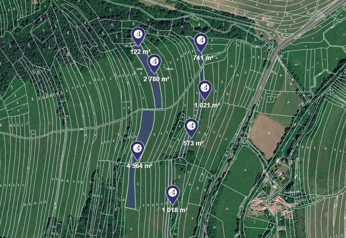 Predaj pozemku 11.769 m², Vysoké Pole, Zlínský kraj Predaj pozemku 11.769 m², Vysoké Pole, Zlínský kraj