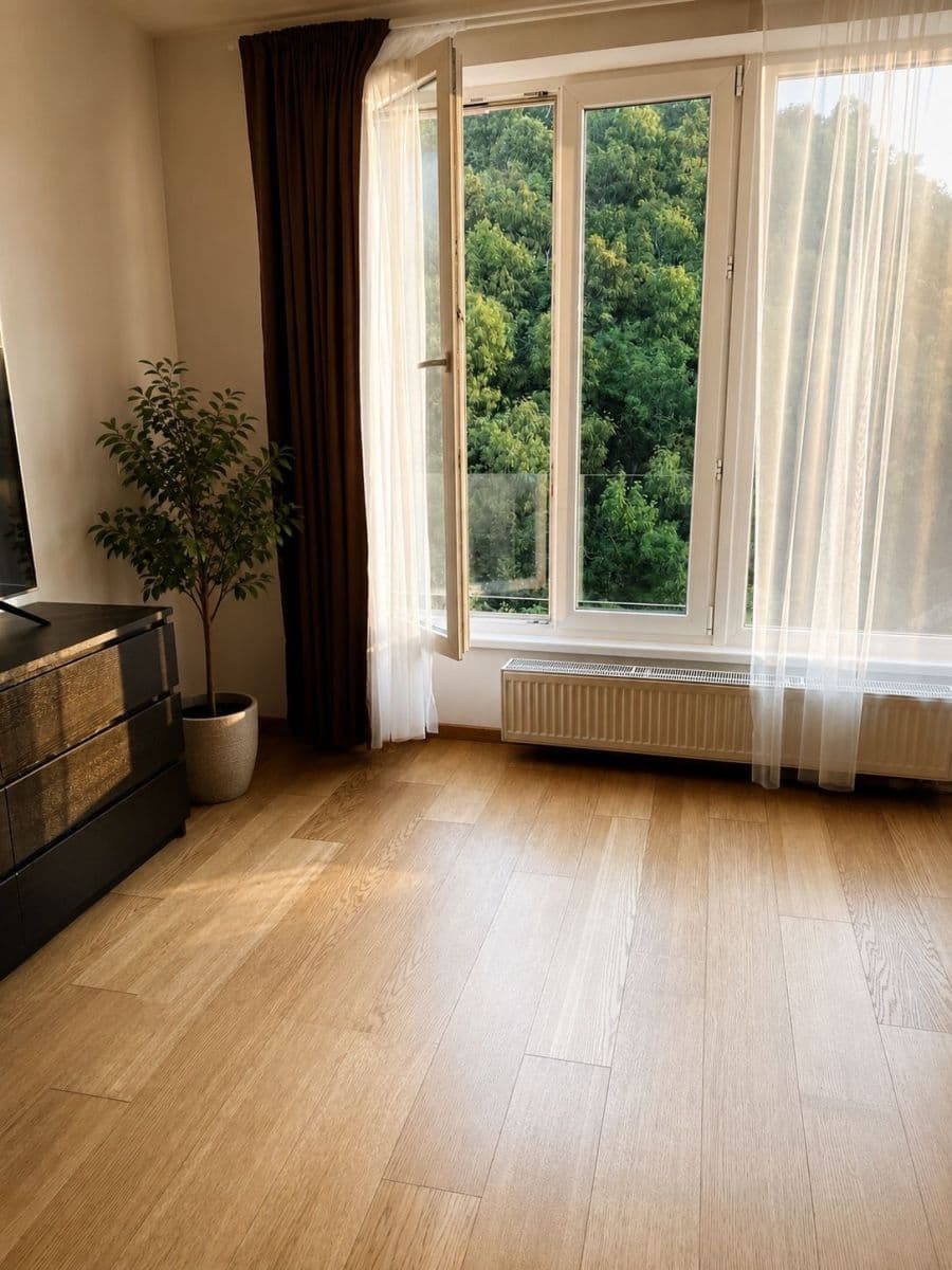 Prenájom bytu 1-izbový 39 m², Nuselská, Praha, Praha Prenájom bytu 1-izbový 39 m², Nuselská, Praha, Praha