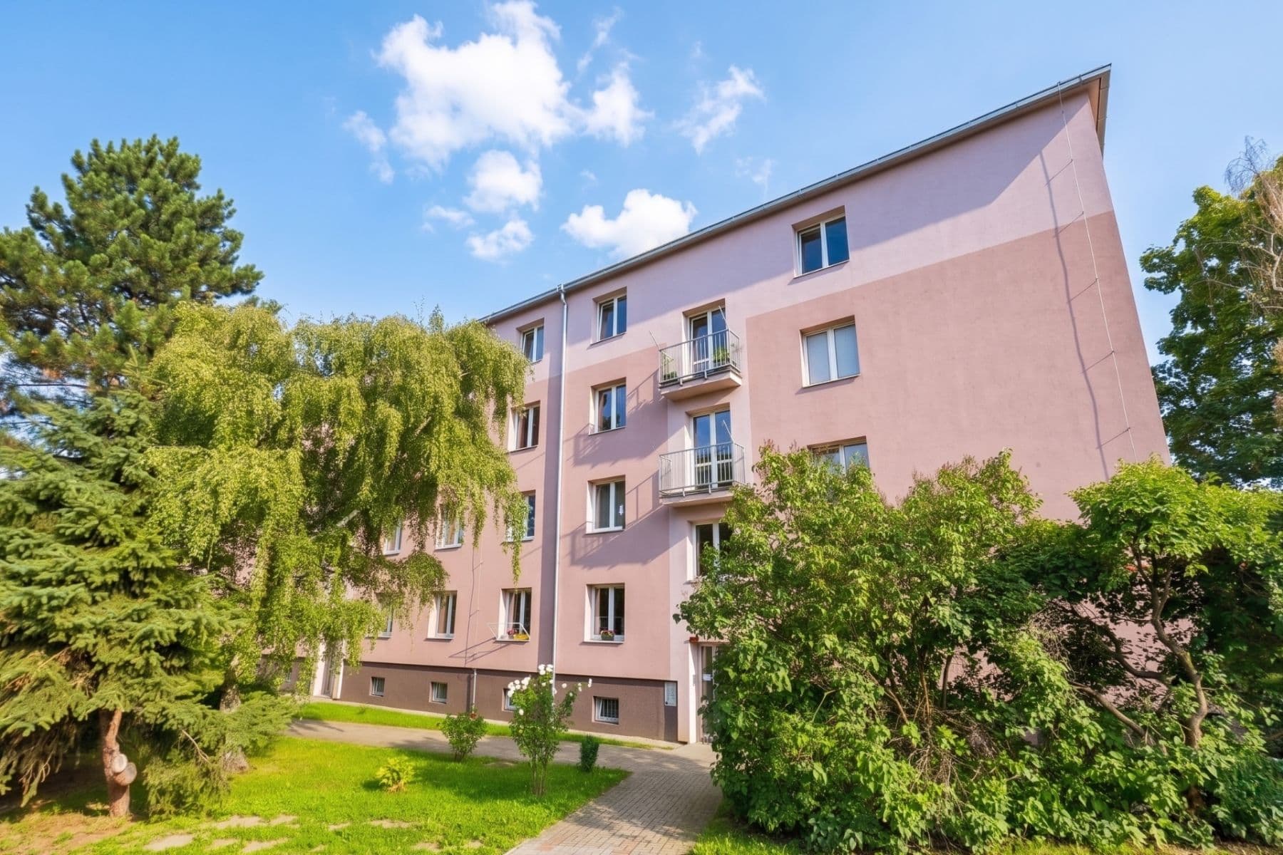 Predaj bytu 3-izbový 55 m², Trenčínská, Praha, Praha Predaj bytu 3-izbový 55 m², Trenčínská, Praha, Praha
