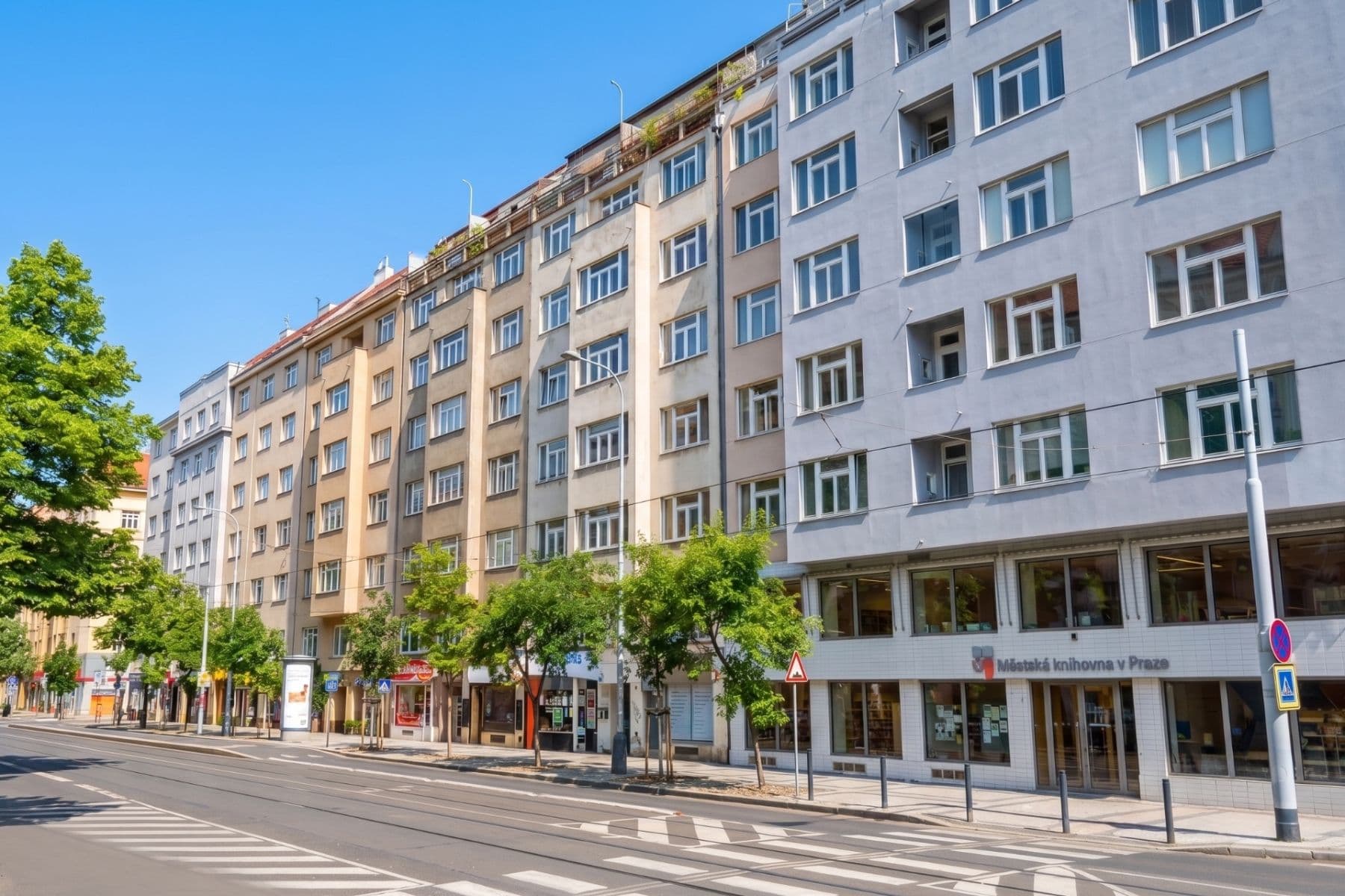 Predaj bytu 3-izbový 87 m², Komunardů, Praha, Praha Predaj bytu 3-izbový 87 m², Komunardů, Praha, Praha