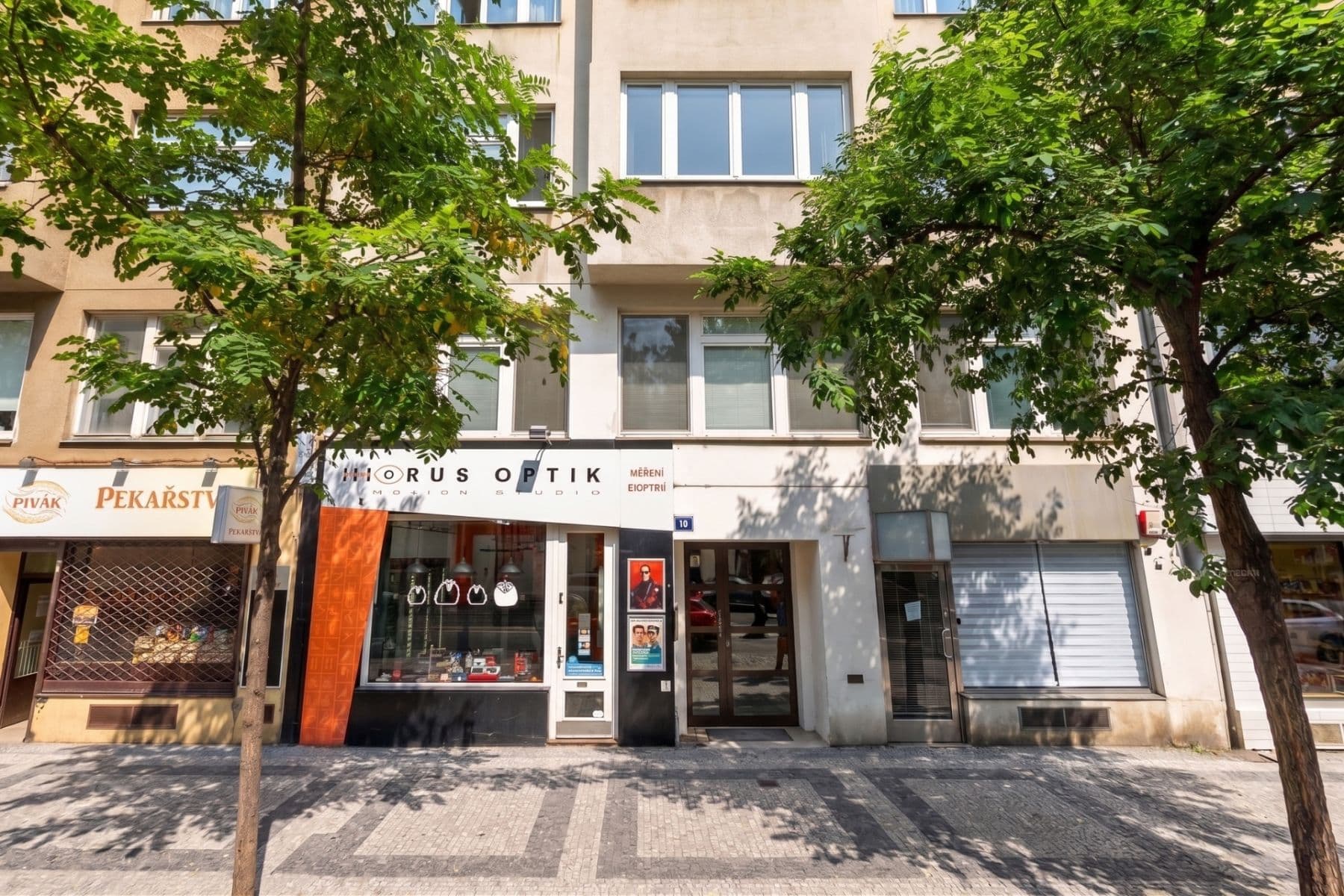 Predaj bytu 3-izbový 87 m², Komunardů, Praha, Praha Predaj bytu 3-izbový 87 m², Komunardů, Praha, Praha
