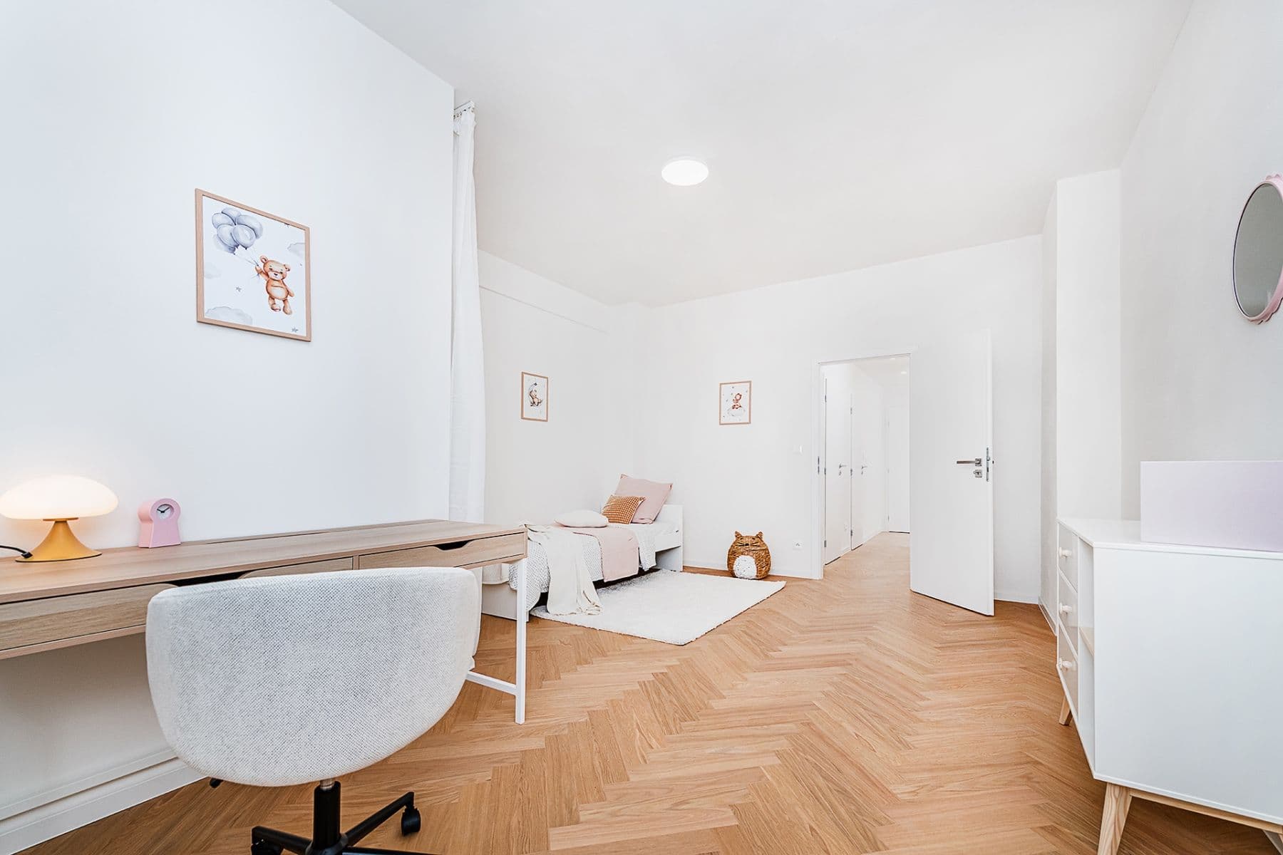Predaj bytu 3-izbový 90 m², Komunardů, Praha, Praha Predaj bytu 3-izbový 90 m², Komunardů, Praha, Praha