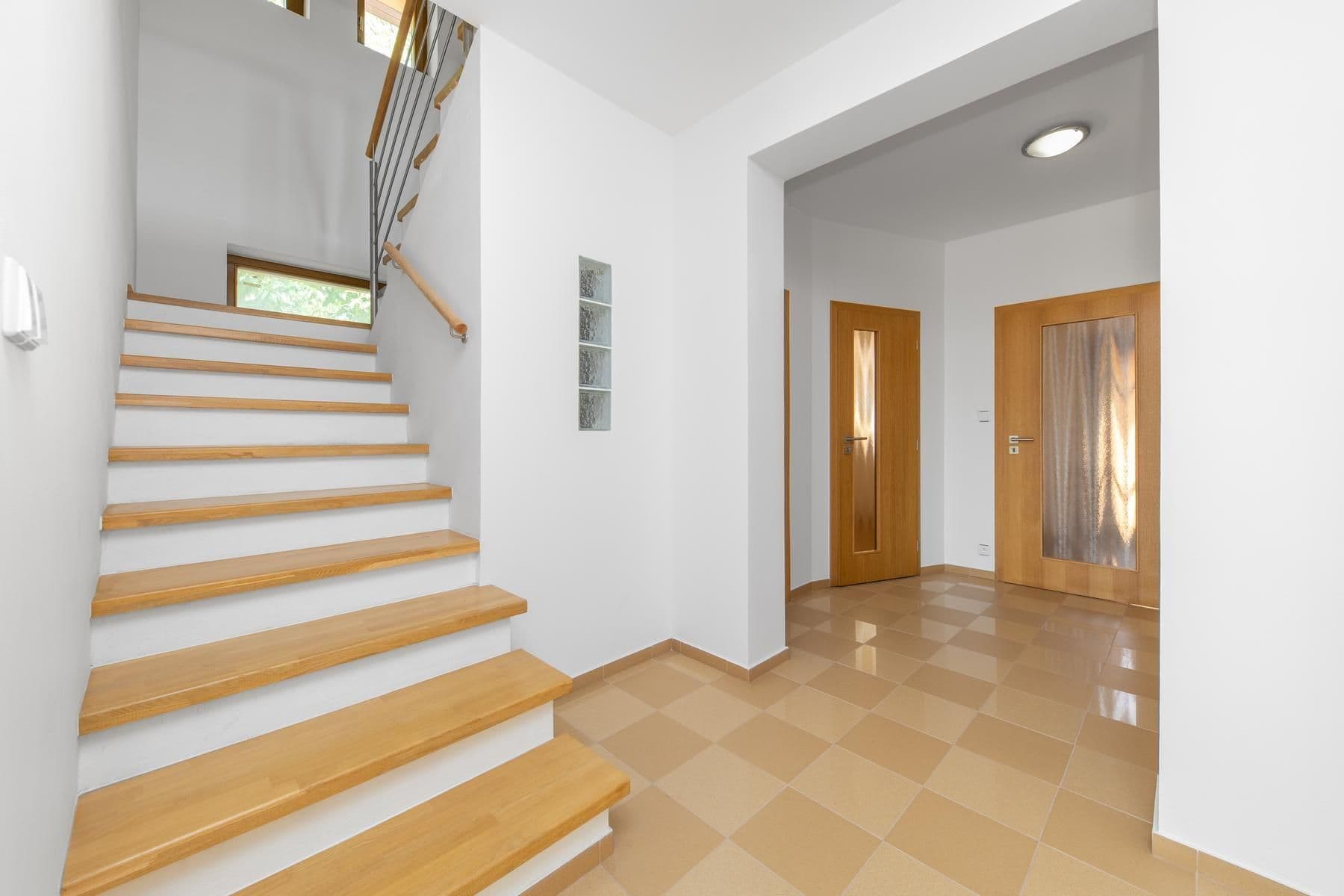 Predaj domu 178 m², pozemok 740 m², Ke Vsisku, Velký Týnec, Olomoucký kraj Predaj domu 178 m², pozemok 740 m², Ke Vsisku, Velký Týnec, Olomoucký kraj