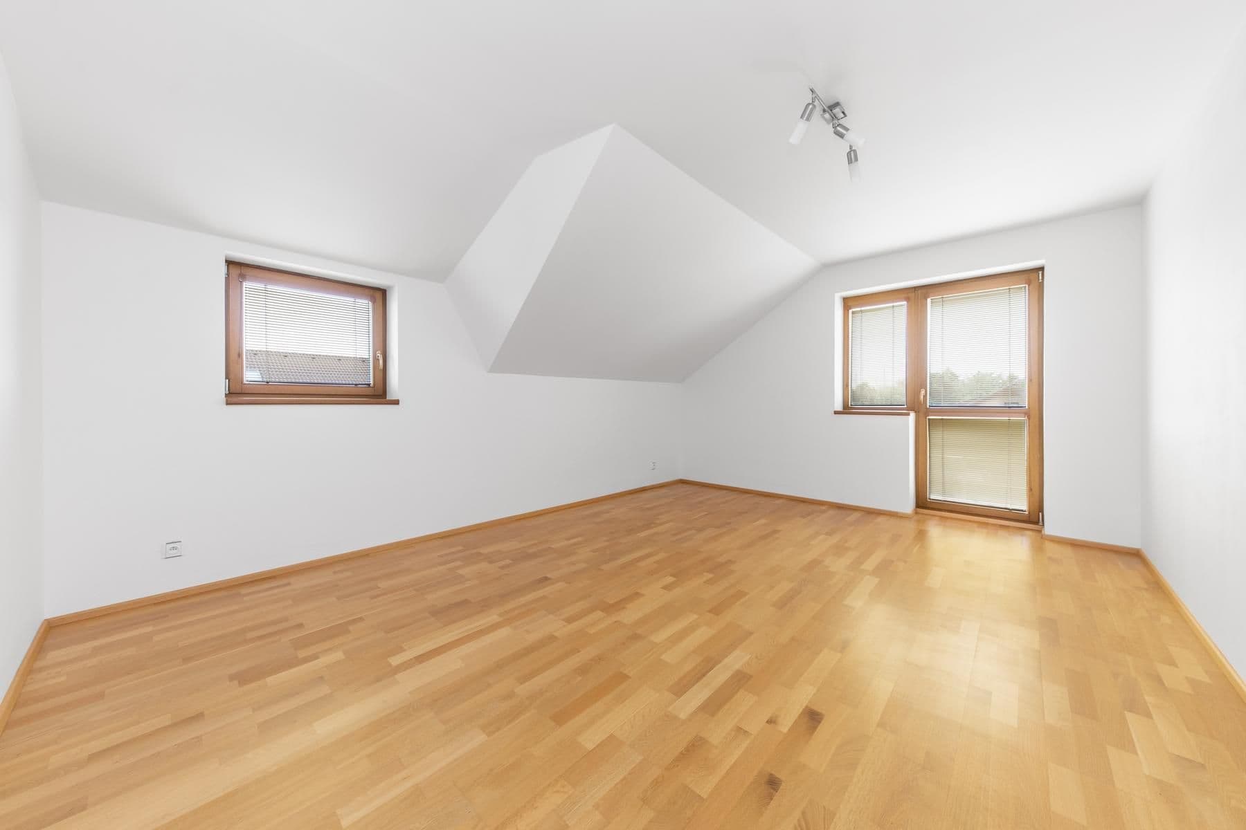 Predaj domu 178 m², pozemok 740 m², Ke Vsisku, Velký Týnec, Olomoucký kraj Predaj domu 178 m², pozemok 740 m², Ke Vsisku, Velký Týnec, Olomoucký kraj
