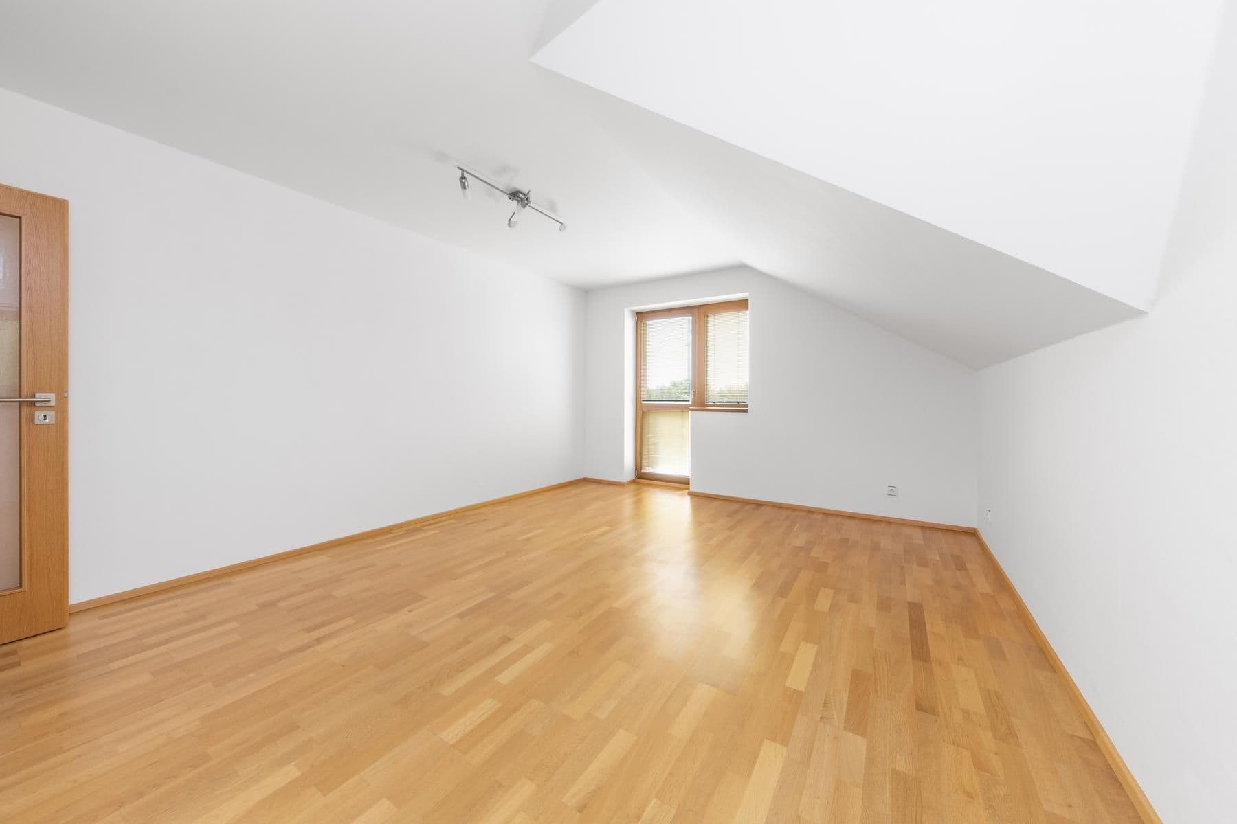 Predaj domu 178 m², pozemok 740 m², Ke Vsisku, Velký Týnec, Olomoucký kraj Predaj domu 178 m², pozemok 740 m², Ke Vsisku, Velký Týnec, Olomoucký kraj